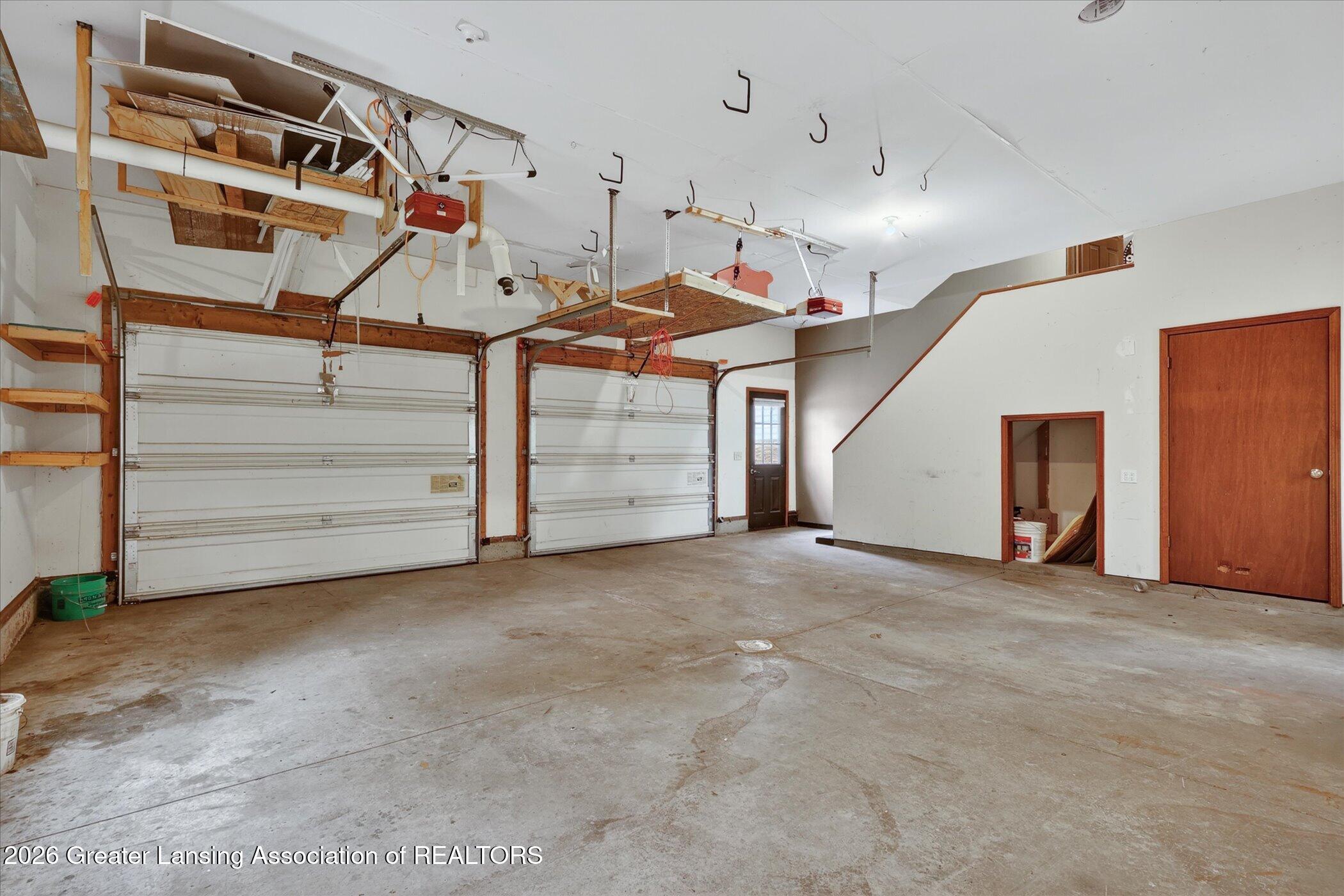 6951 Lyons Road