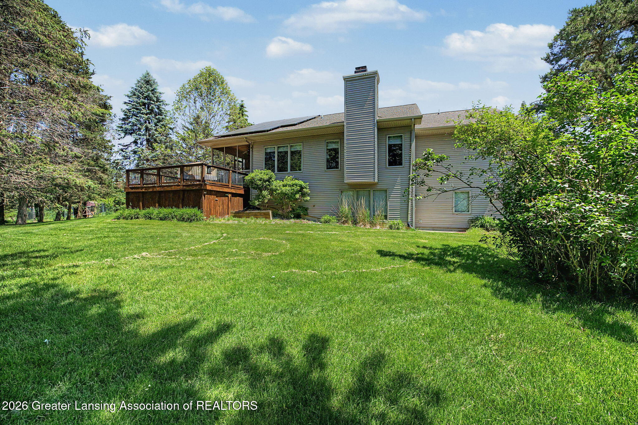 3991 White Pine Drive, DeWitt