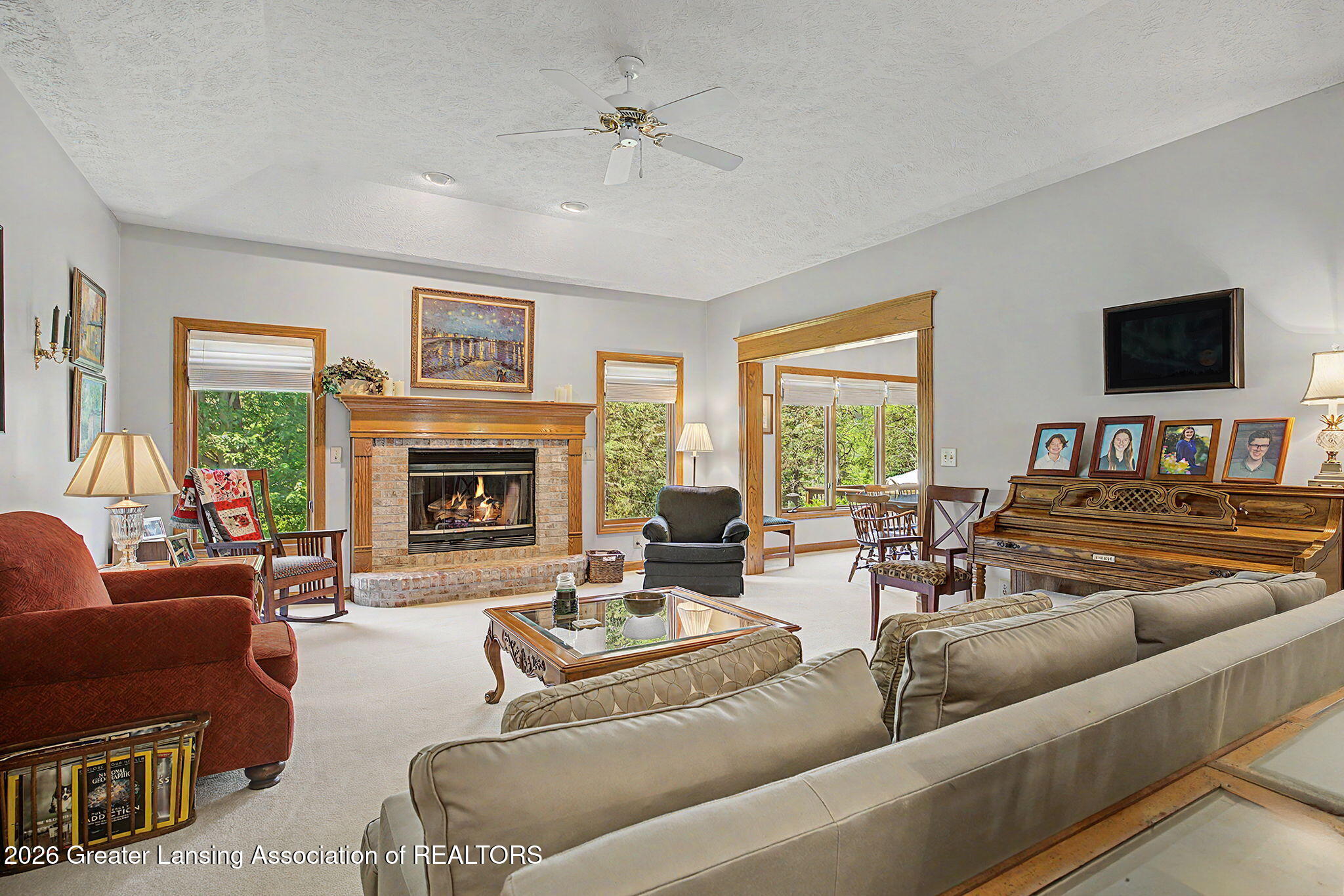 3991 White Pine Drive, DeWitt