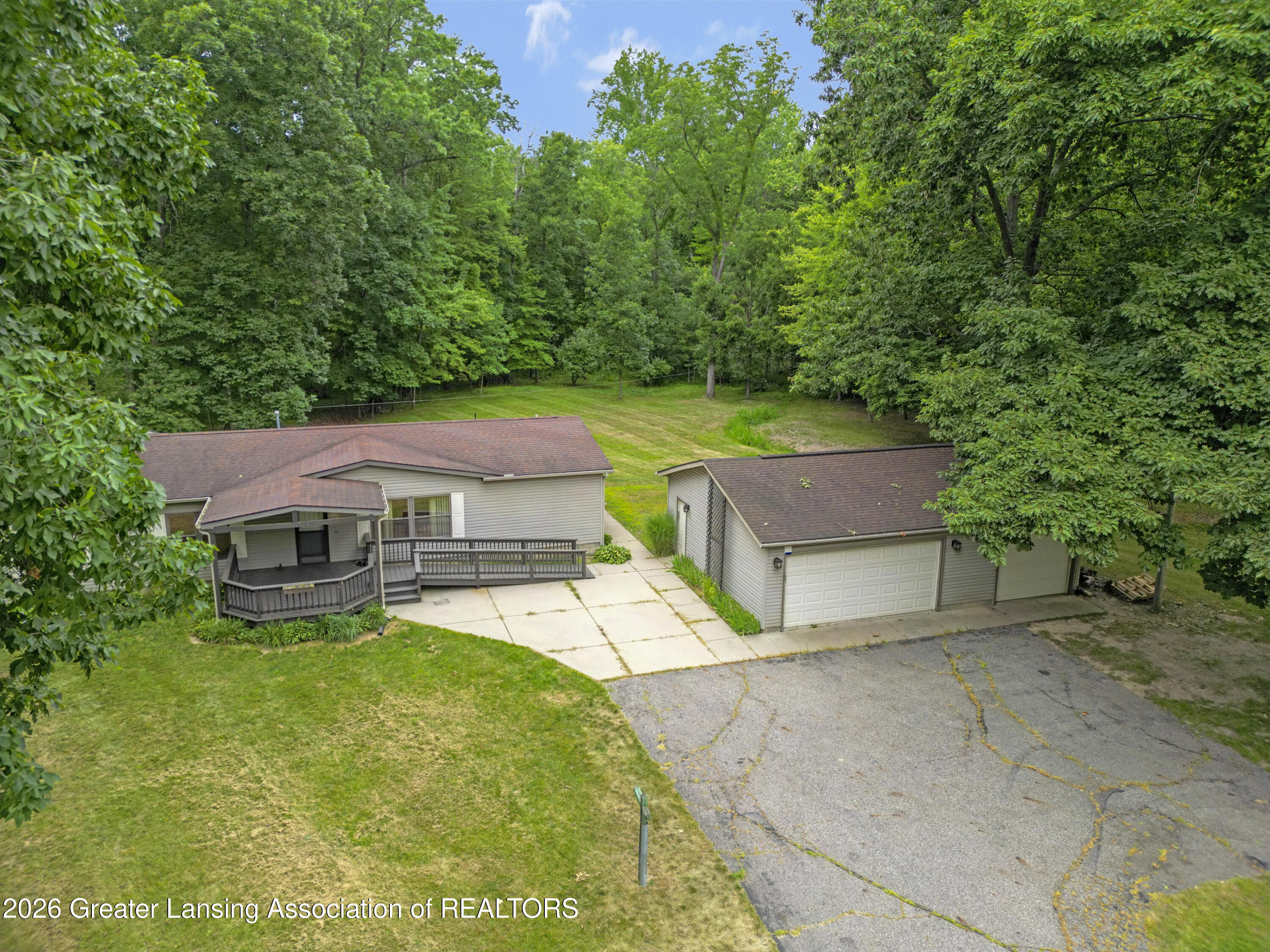 3600 Dexter Trail