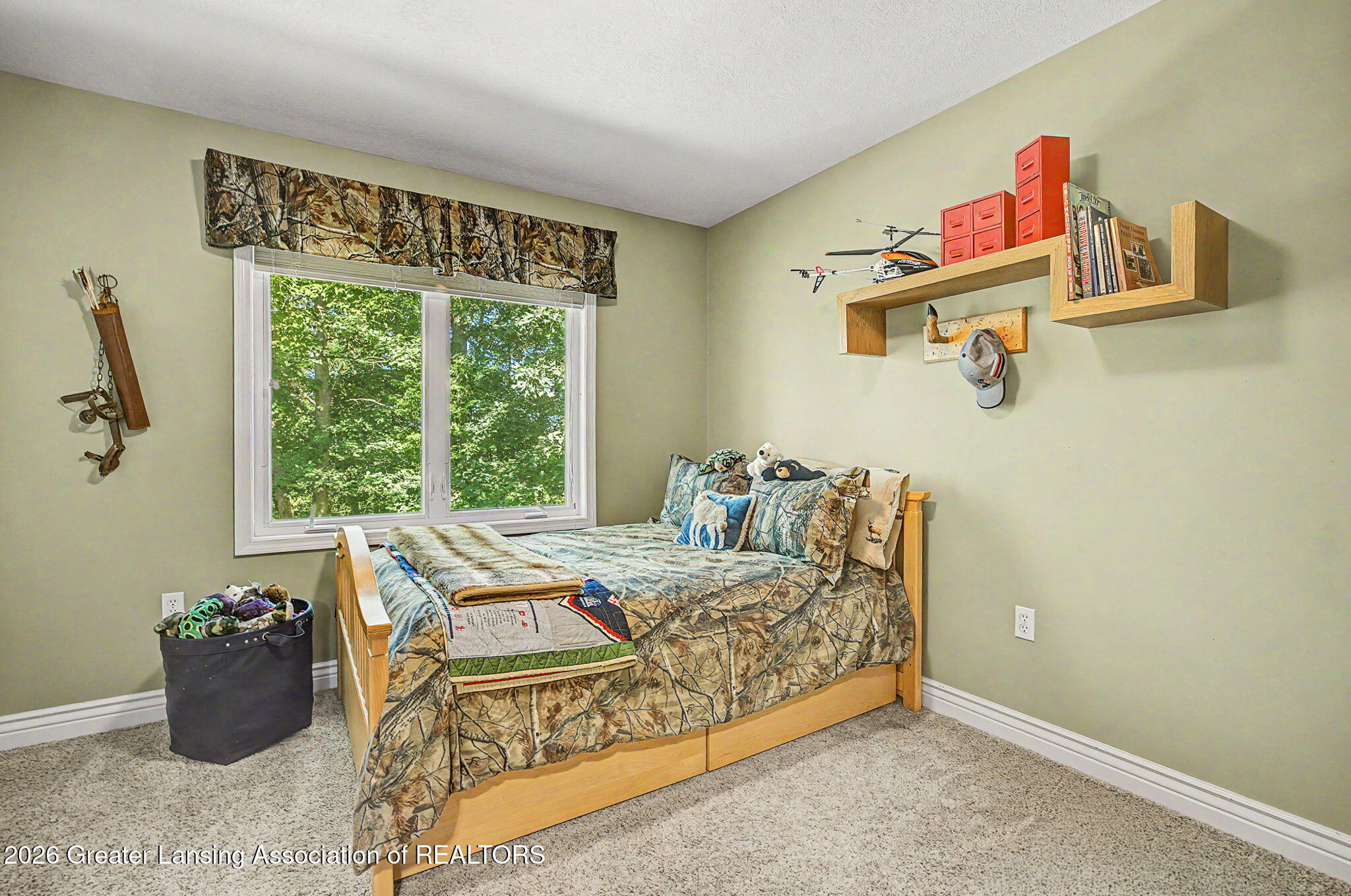 2047 Arbor Meadows Drive, DeWitt