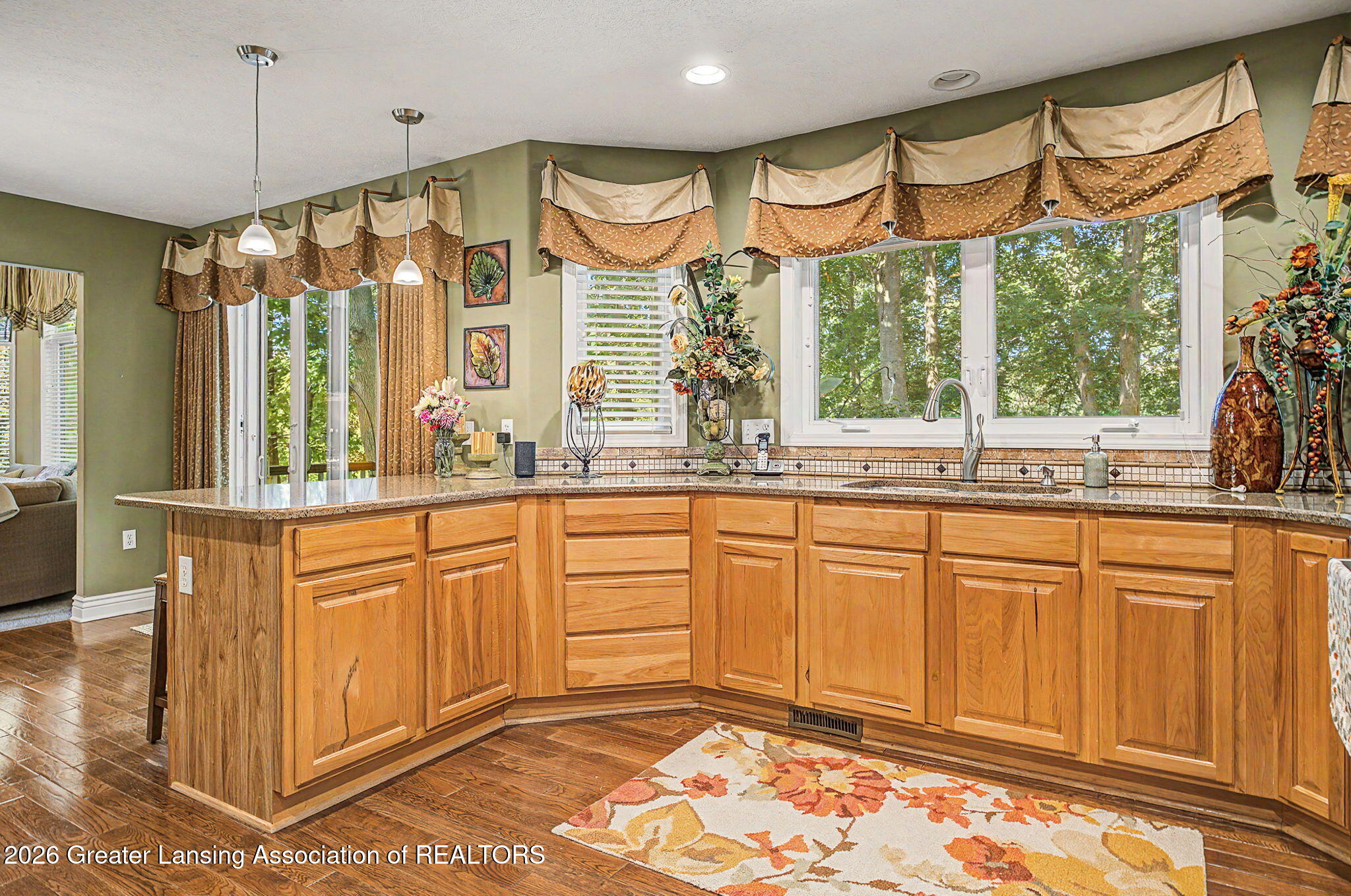 2047 Arbor Meadows Drive, DeWitt