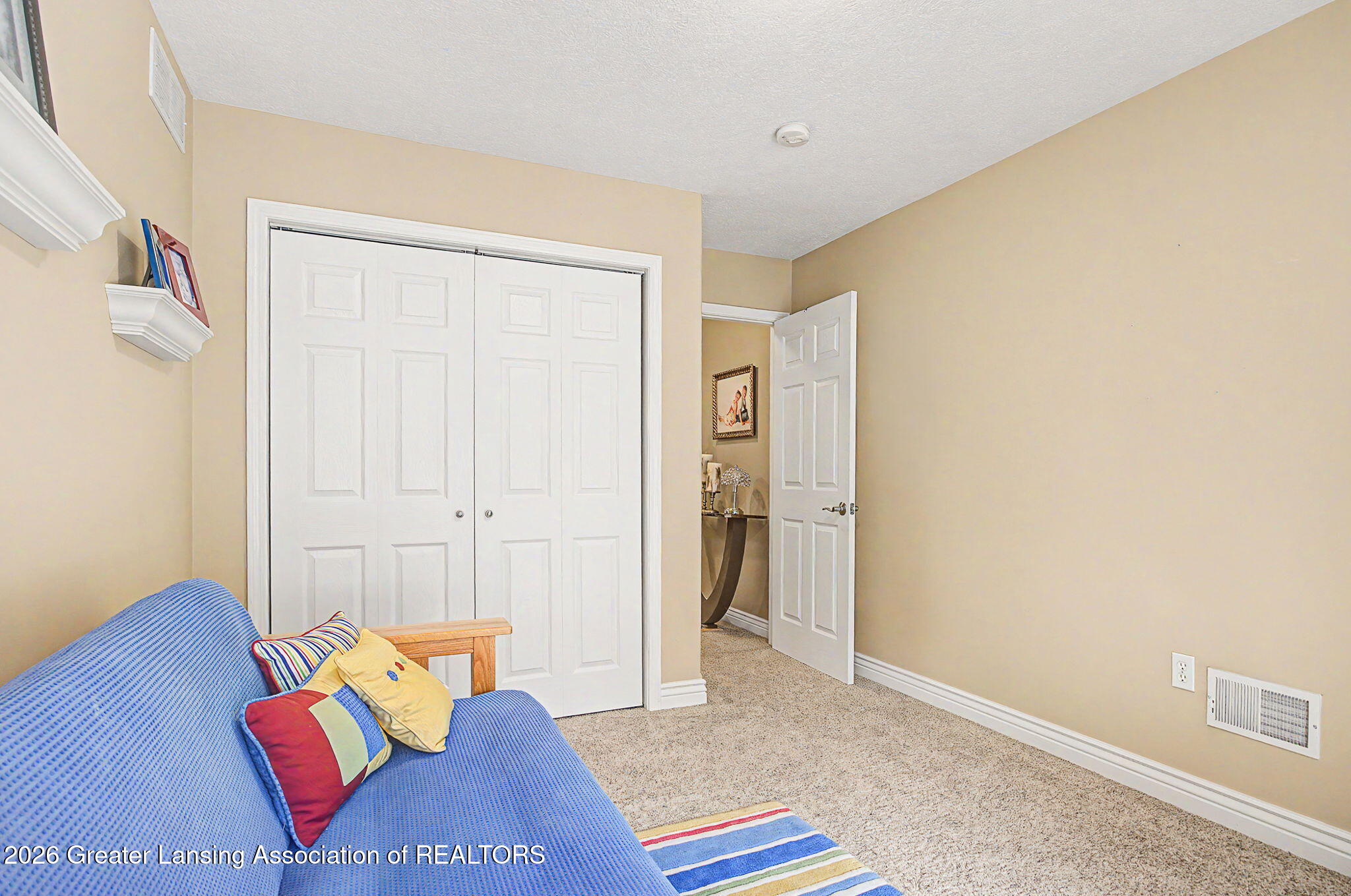 2047 Arbor Meadows Drive, DeWitt