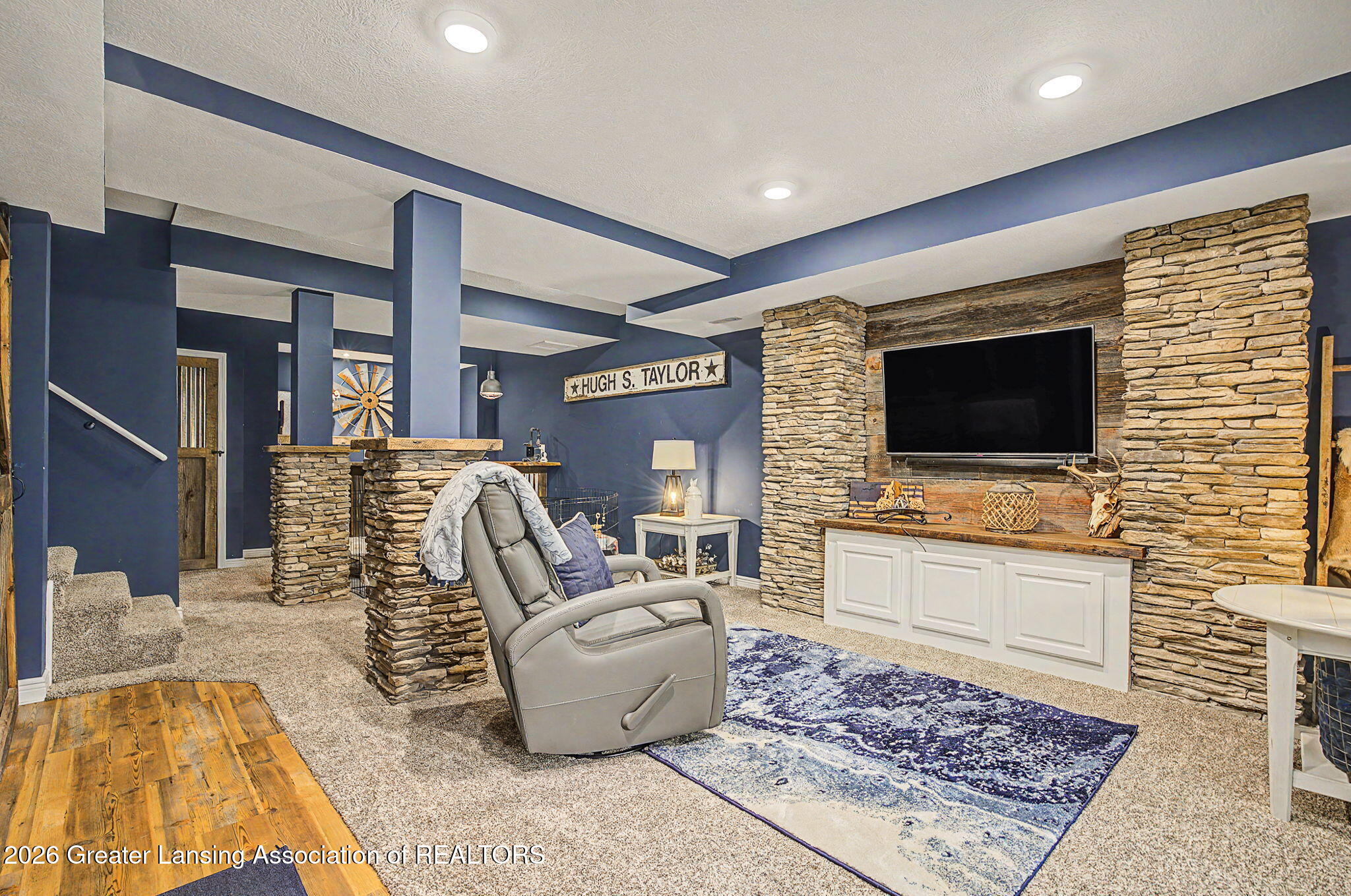 2047 Arbor Meadows Drive, DeWitt