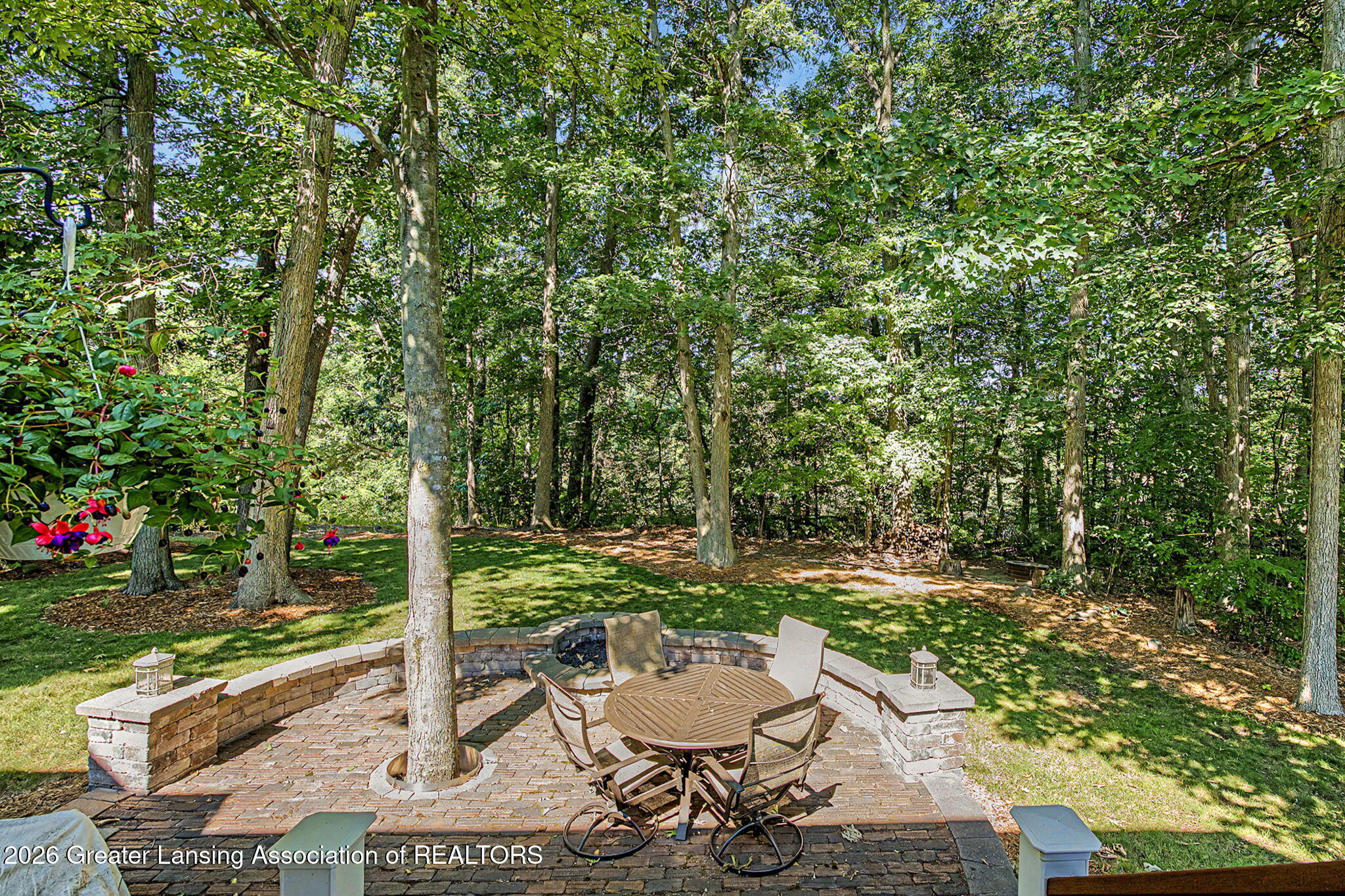 2047 Arbor Meadows Drive, DeWitt