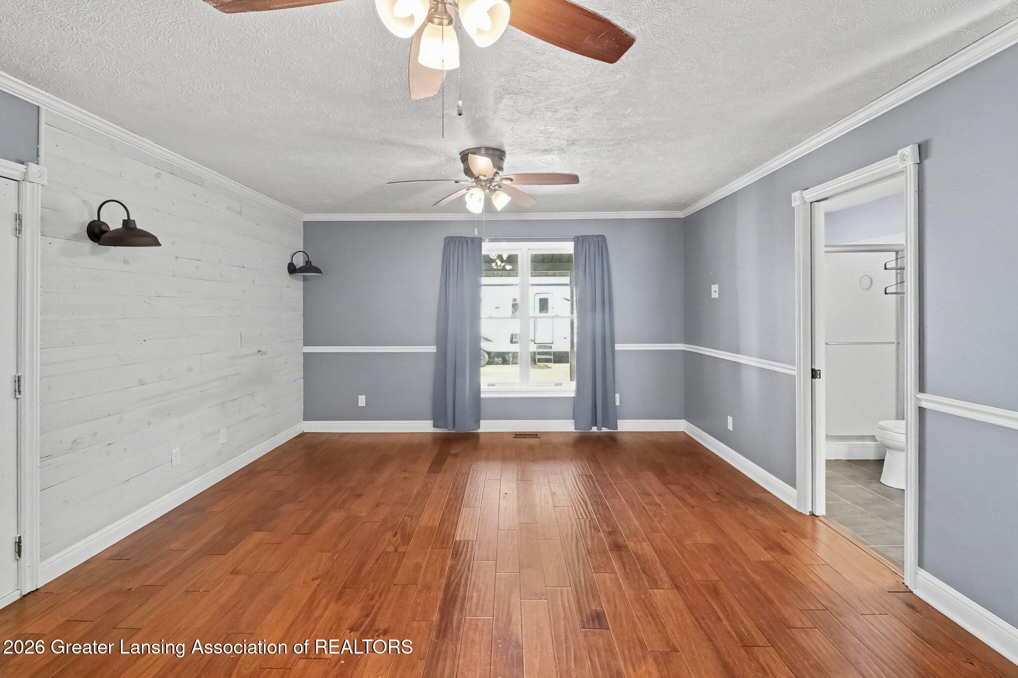 5490 W Howe Road, DeWitt