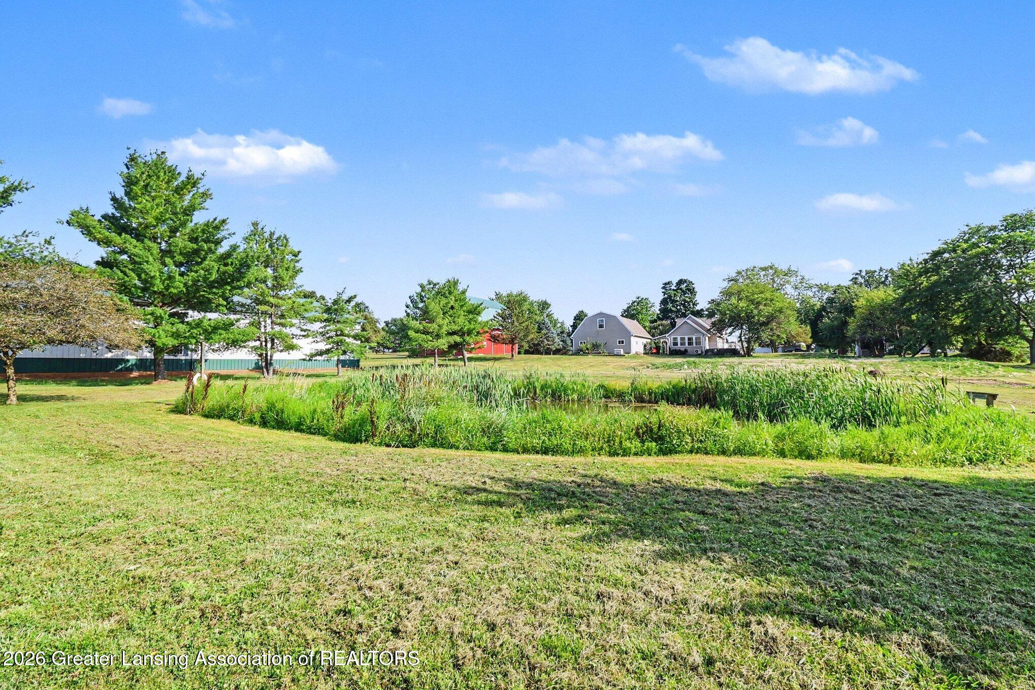 5490 W Howe Road, DeWitt