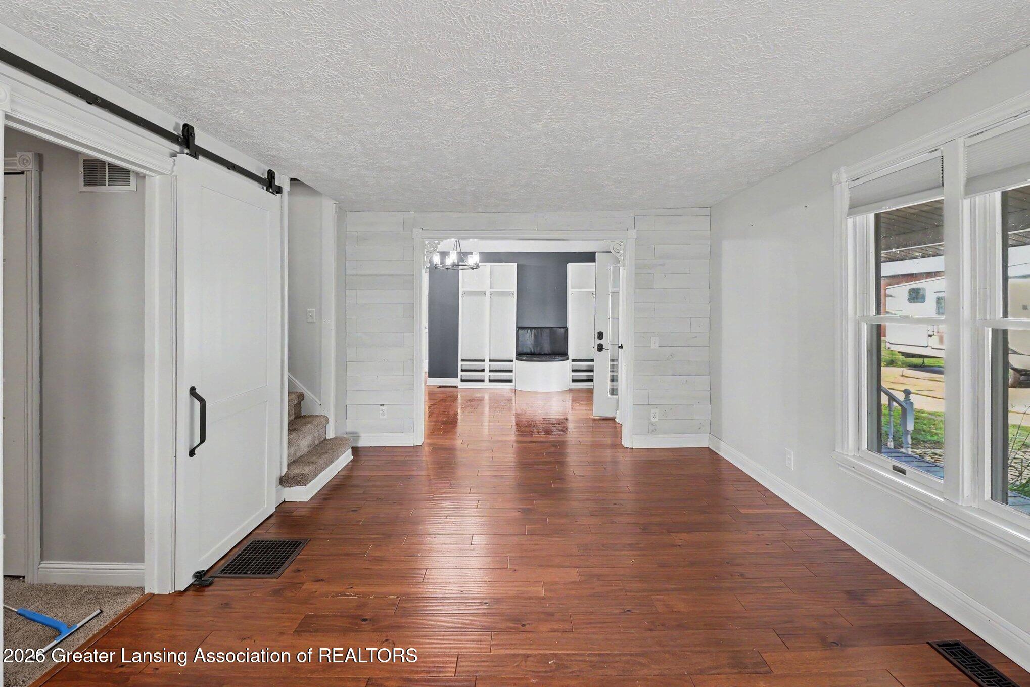 5490 W Howe Road, DeWitt