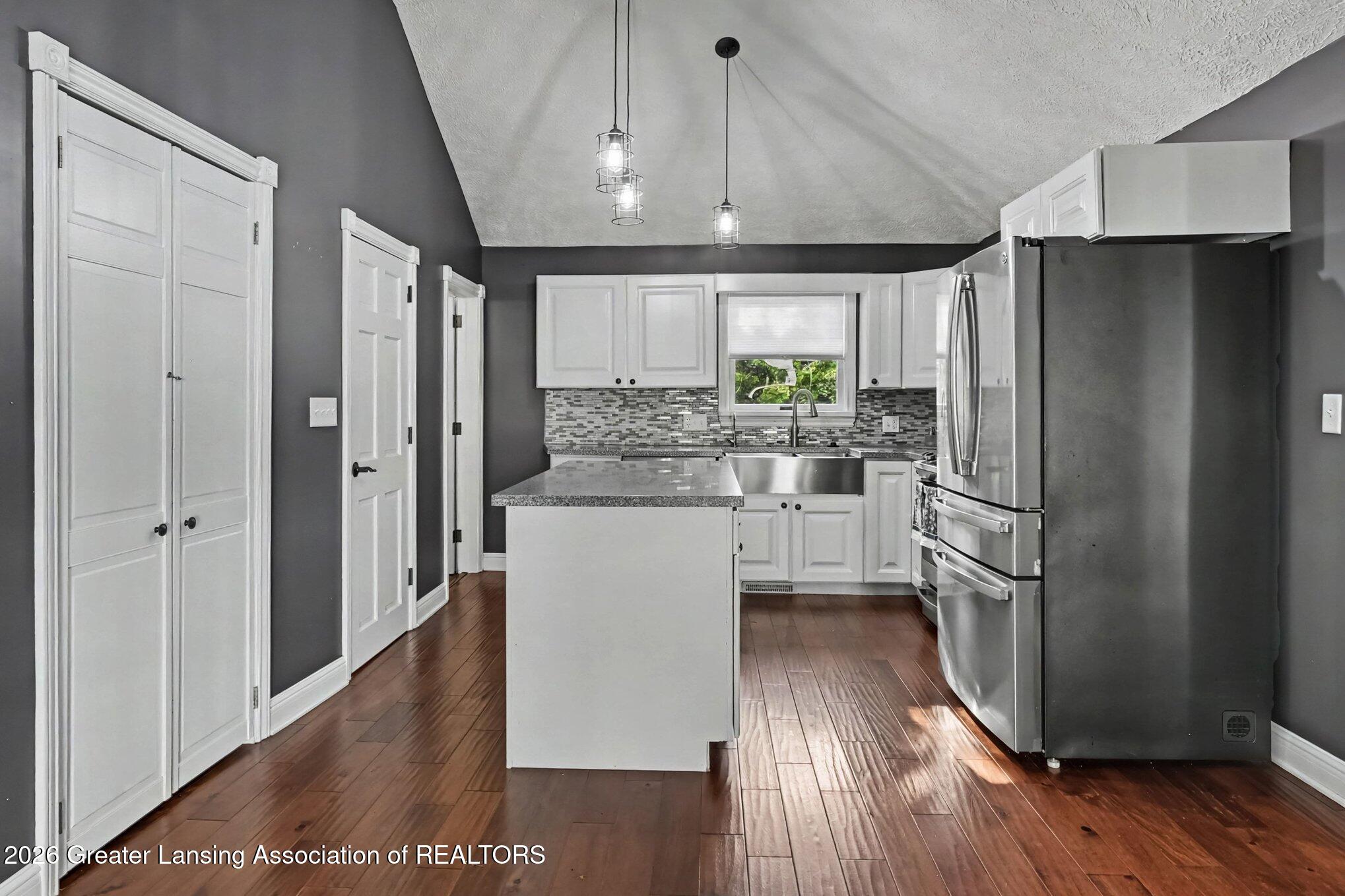 5490 W Howe Road, DeWitt
