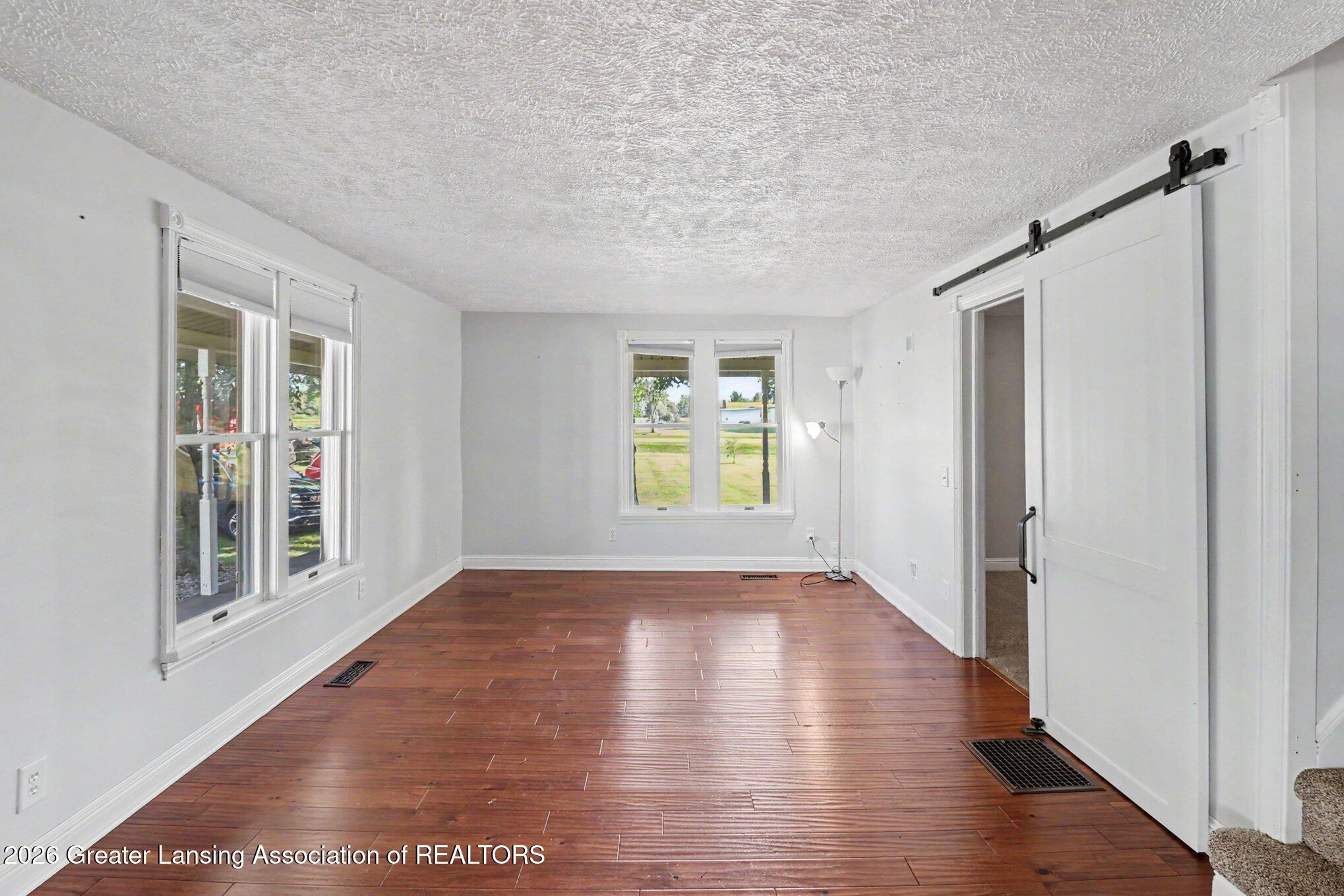 5490 W Howe Road, DeWitt