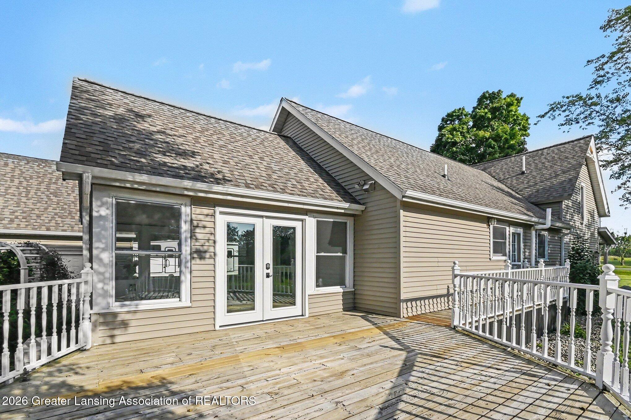 5490 W Howe Road, DeWitt