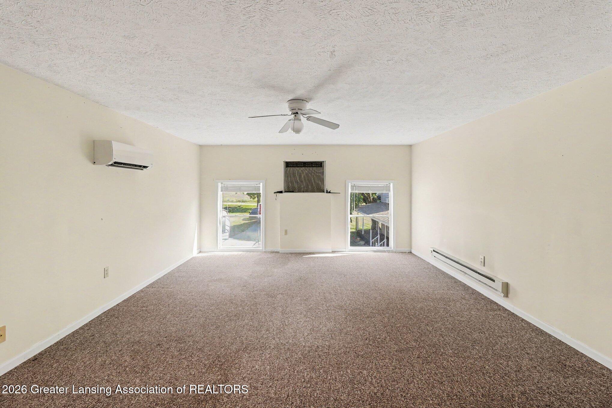 5490 W Howe Road, DeWitt