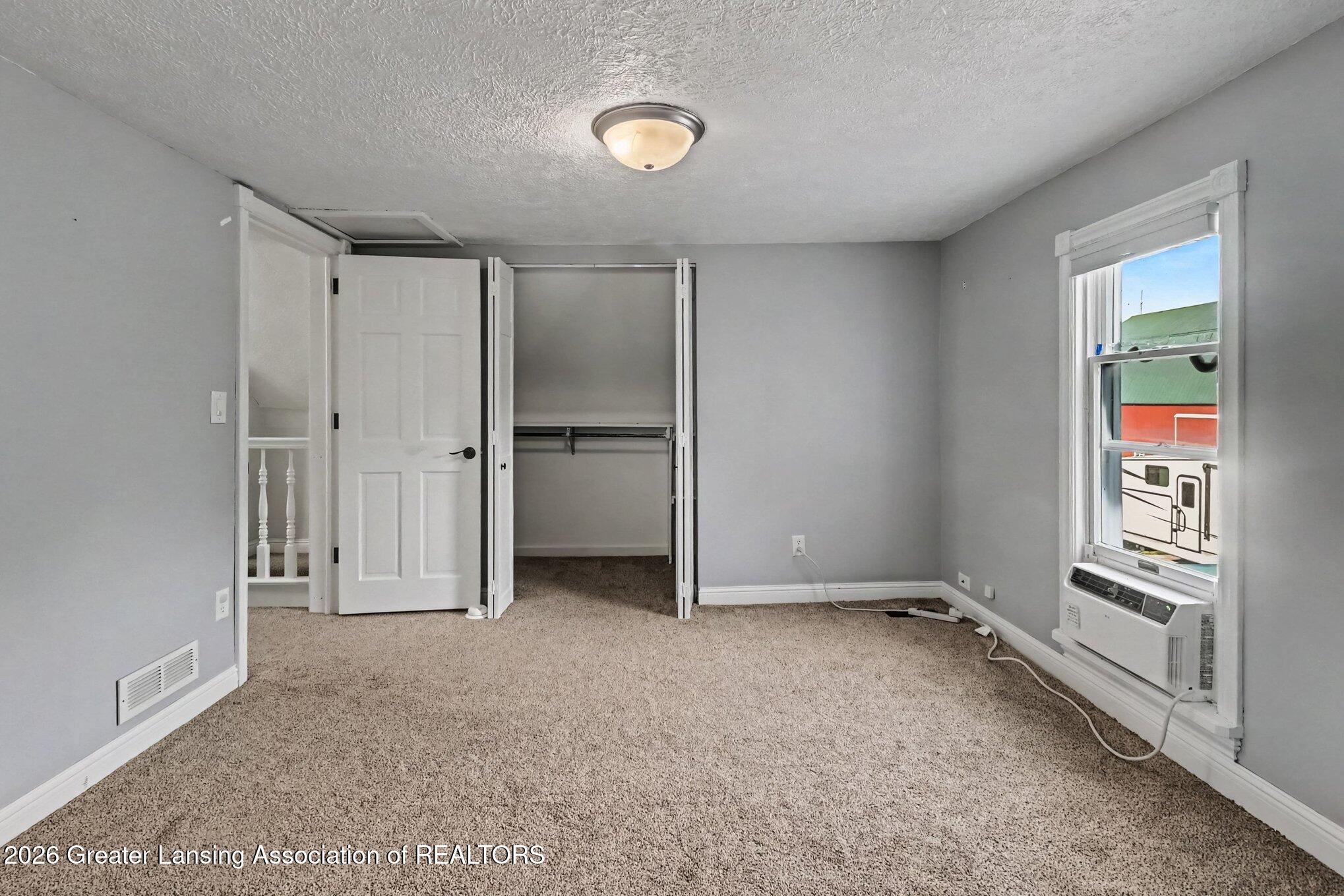 5490 W Howe Road, DeWitt