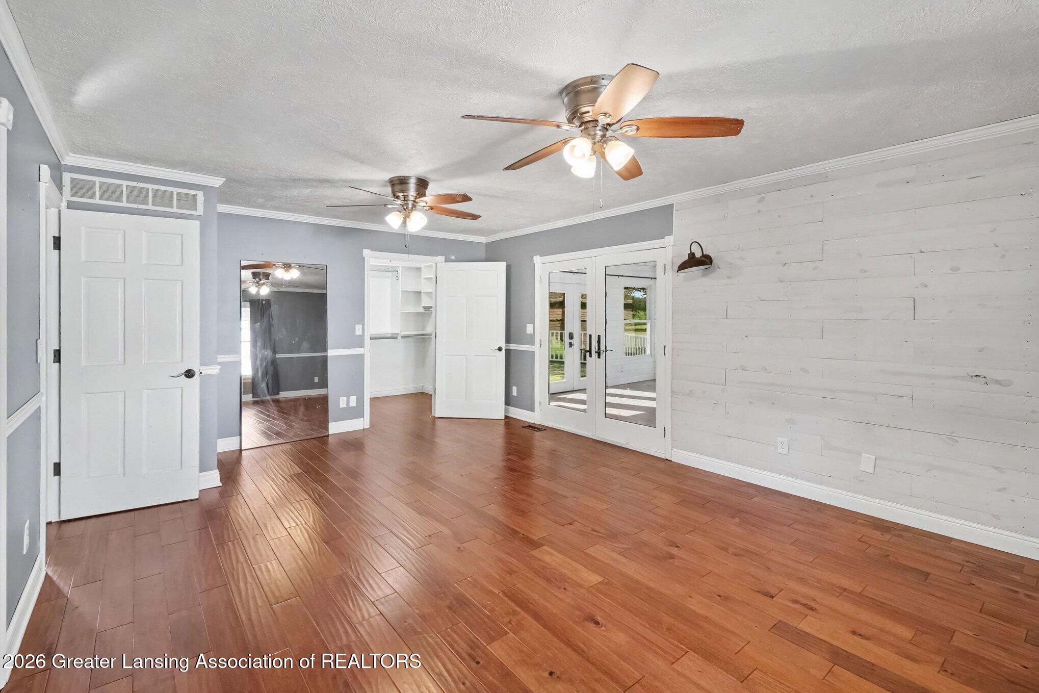5490 W Howe Road, DeWitt