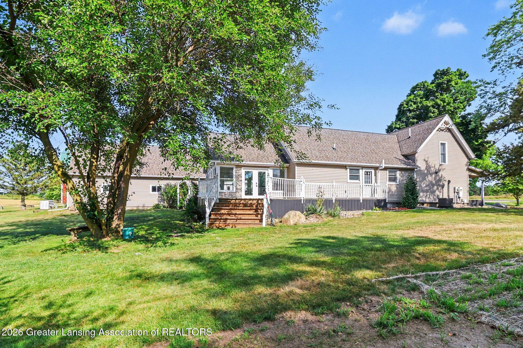 5490 W Howe Road, DeWitt