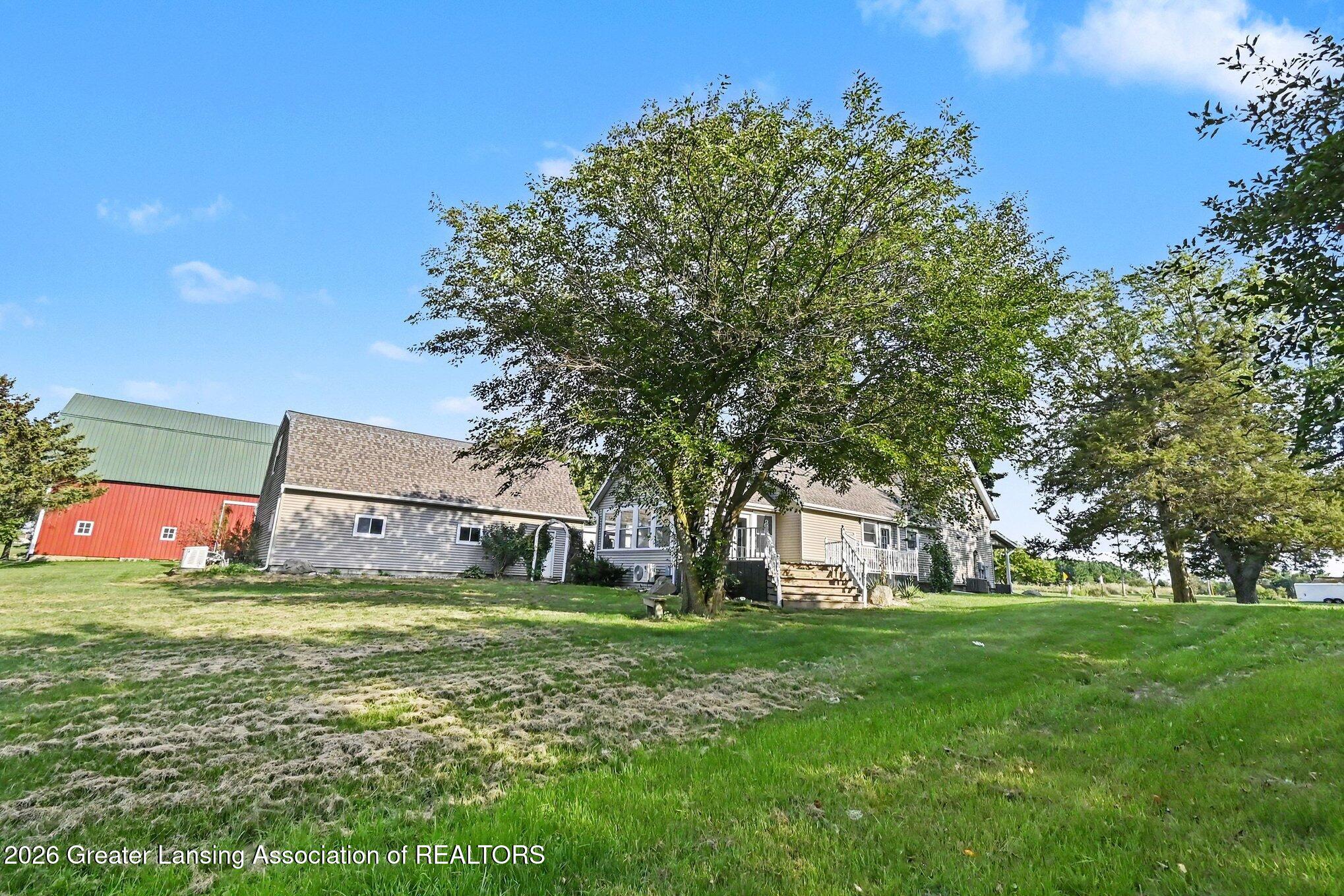 5490 W Howe Road, DeWitt