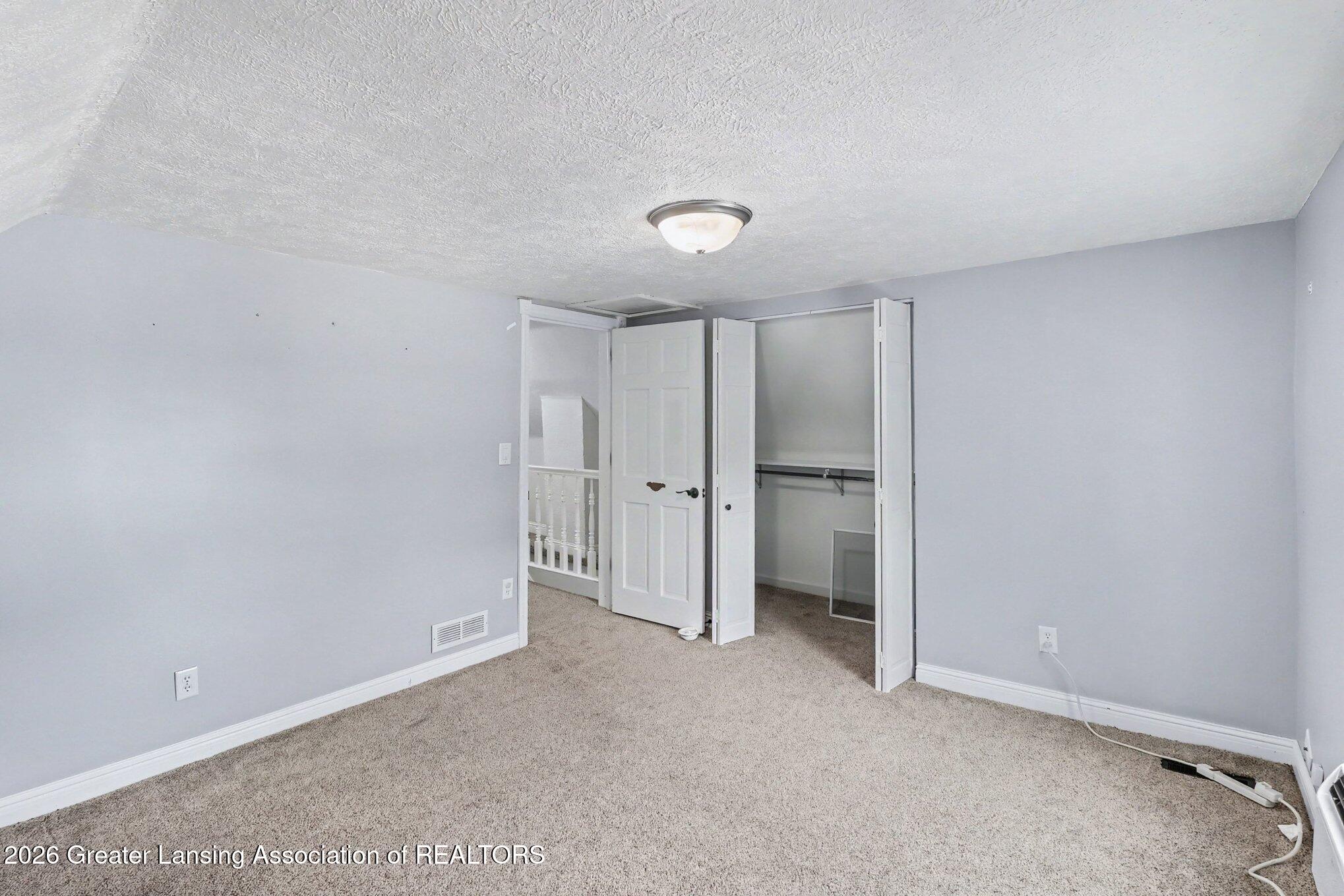 5490 W Howe Road, DeWitt