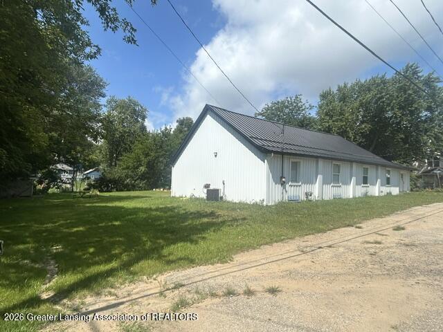487 E Elizabeth Street