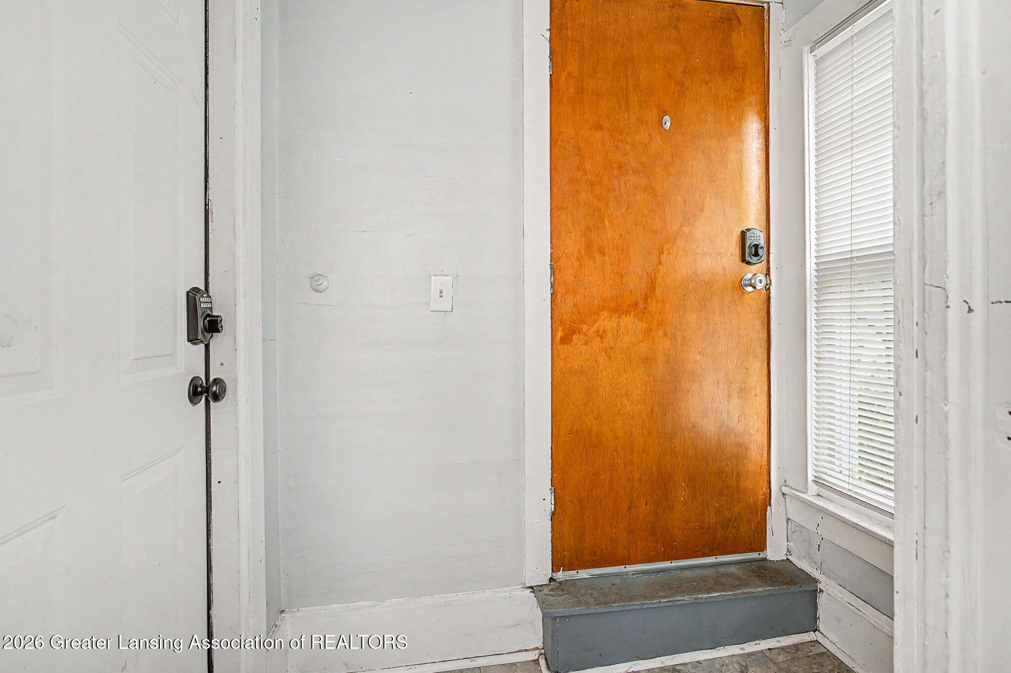909 Clayton Street