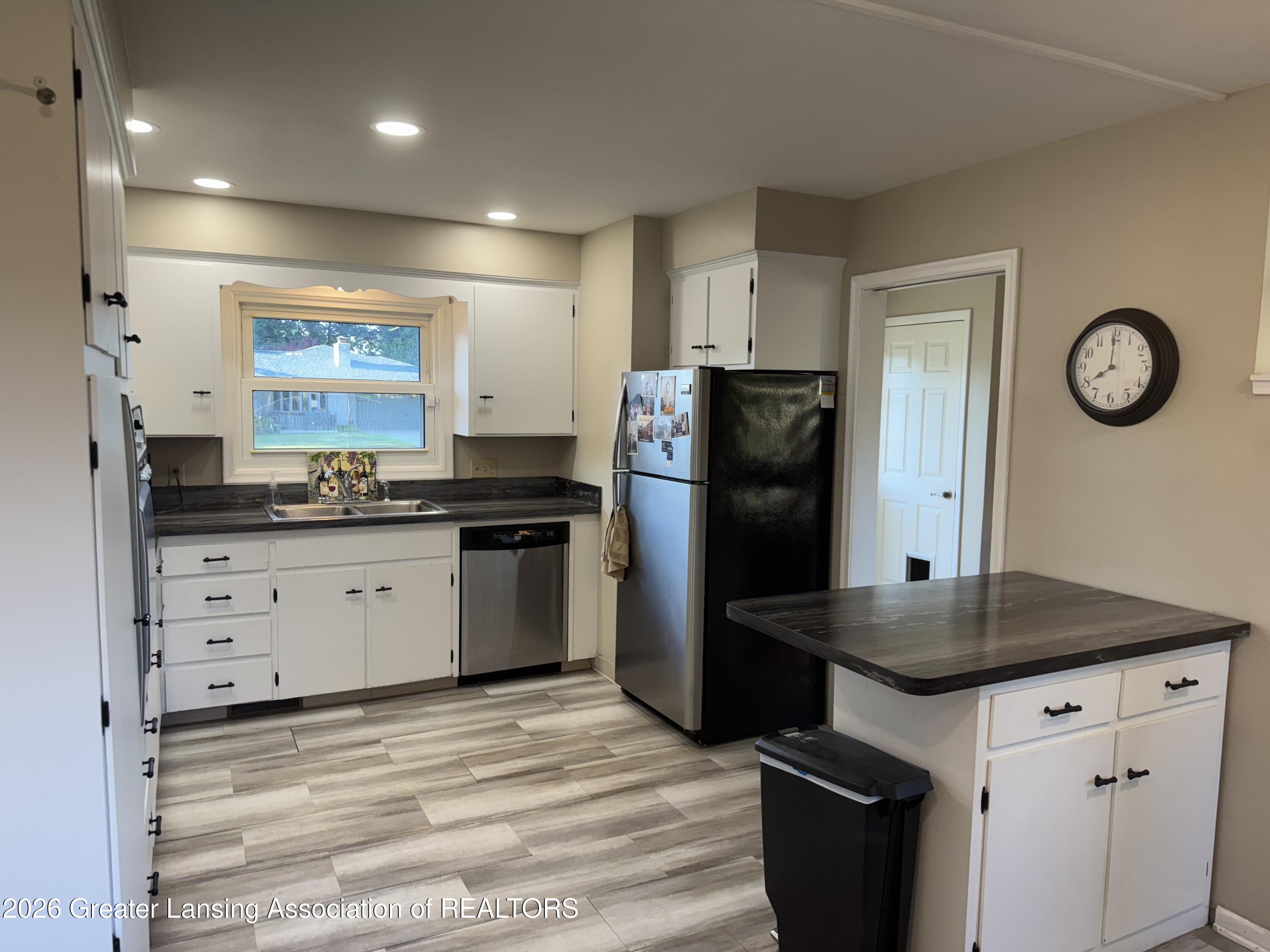 3517 Pickwick Place