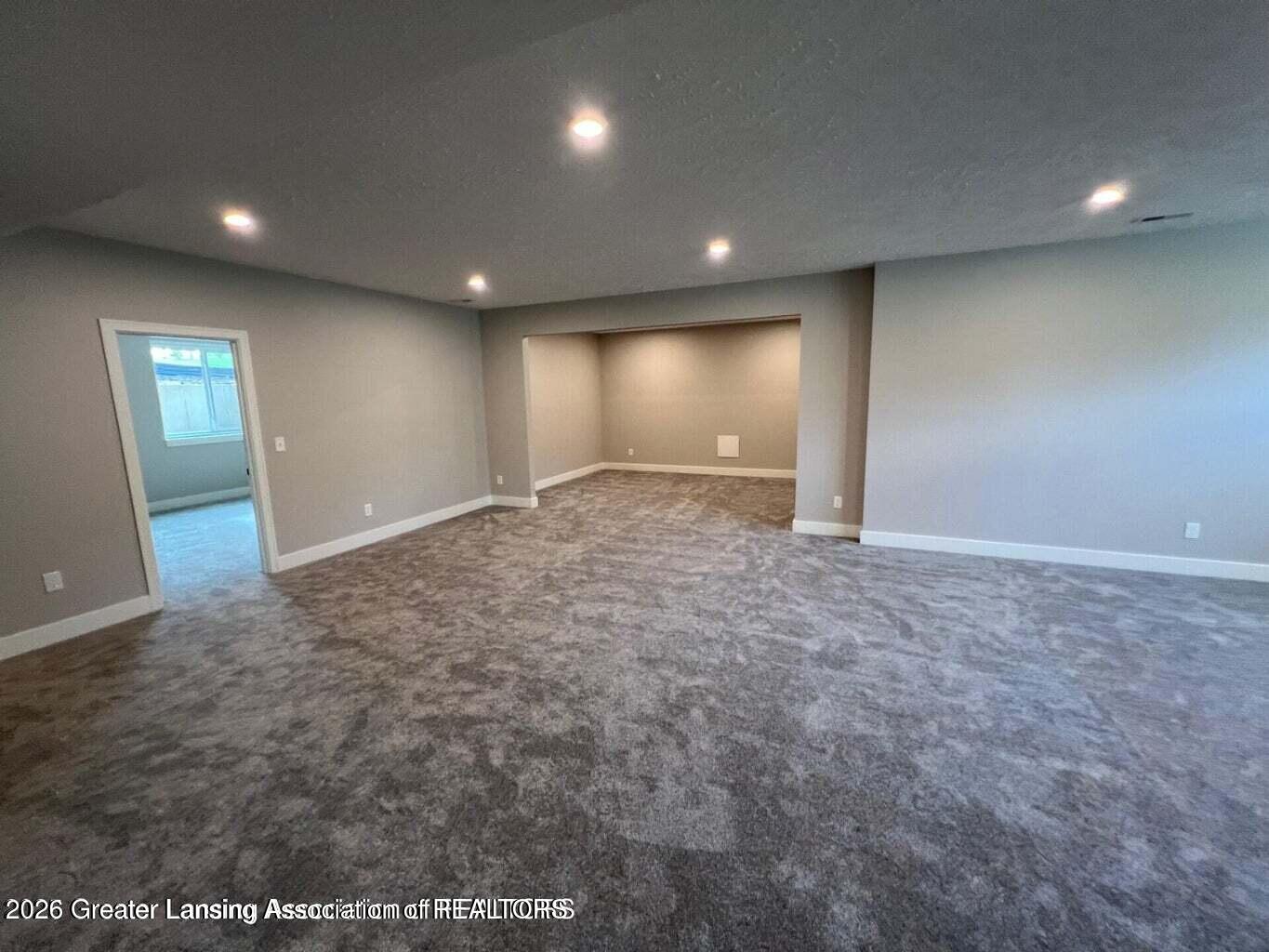6097 Southridge Road