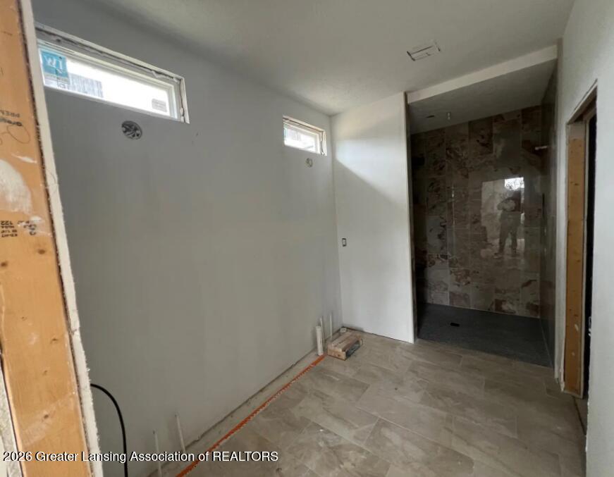 800 Sunset Avenue