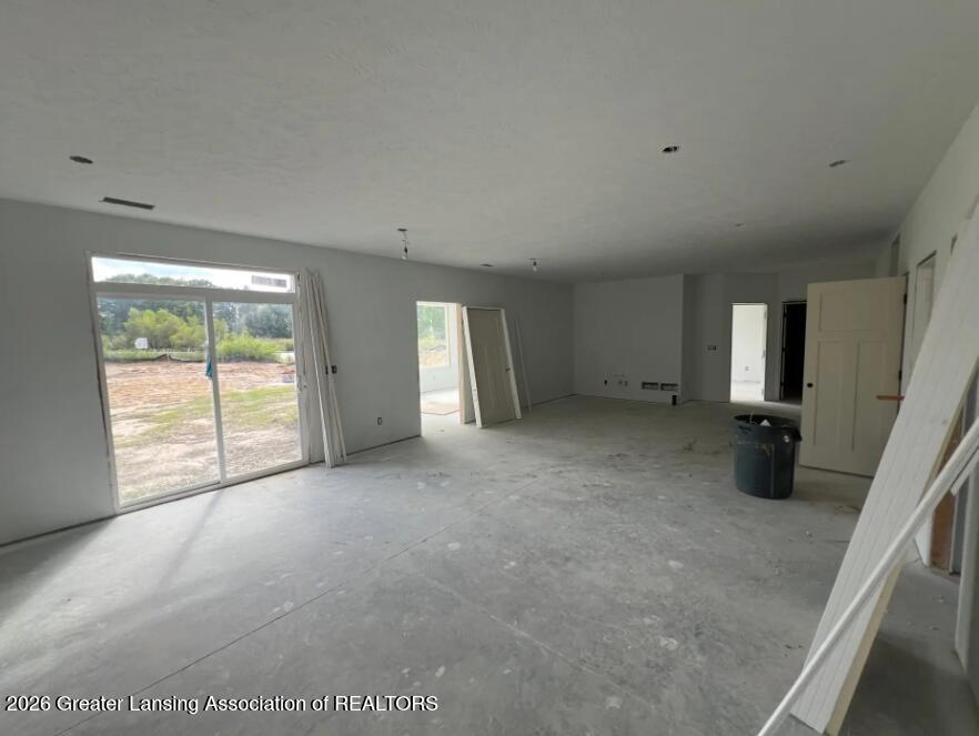 800 Sunset Avenue