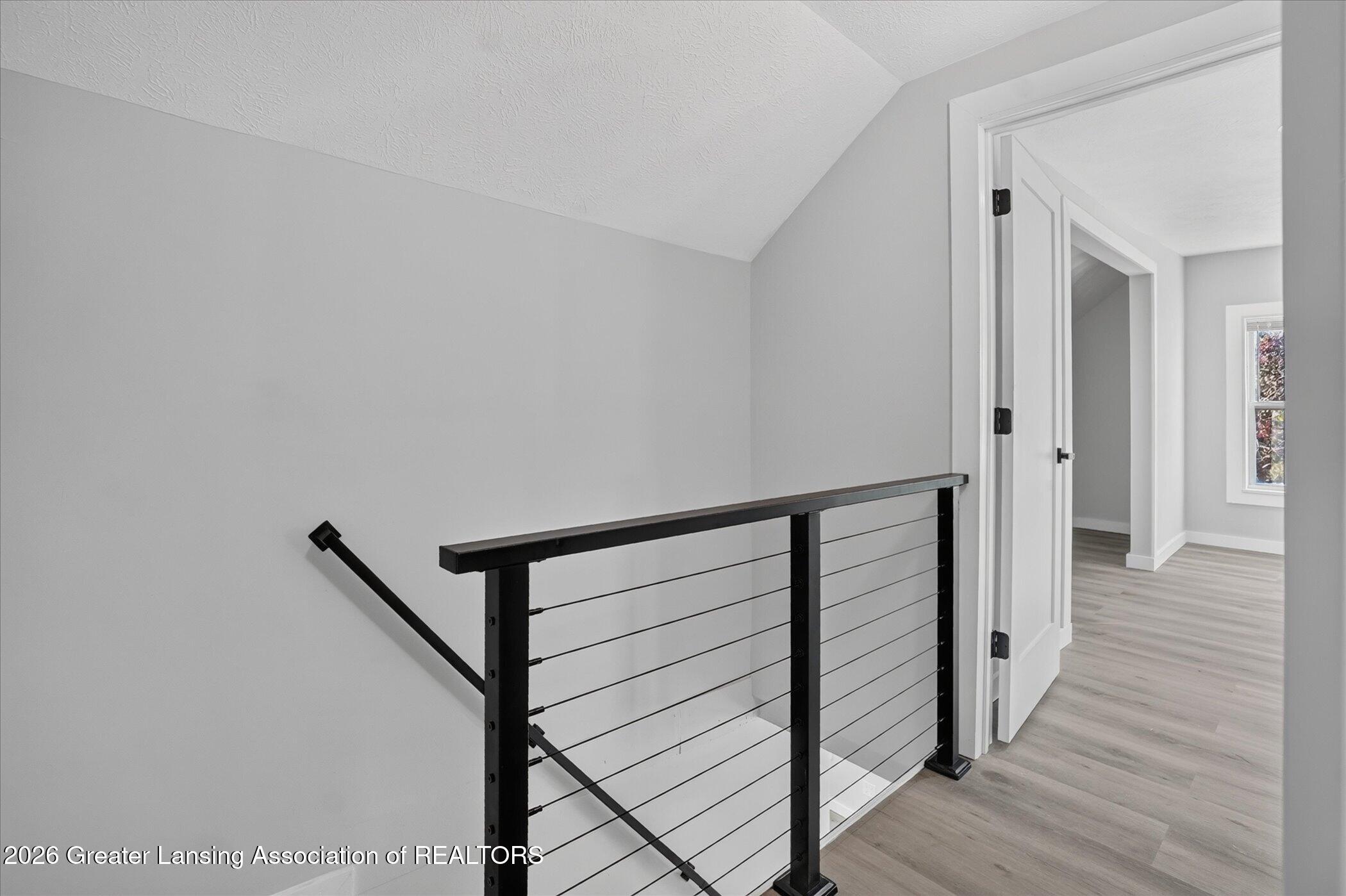 1506 Holt Road