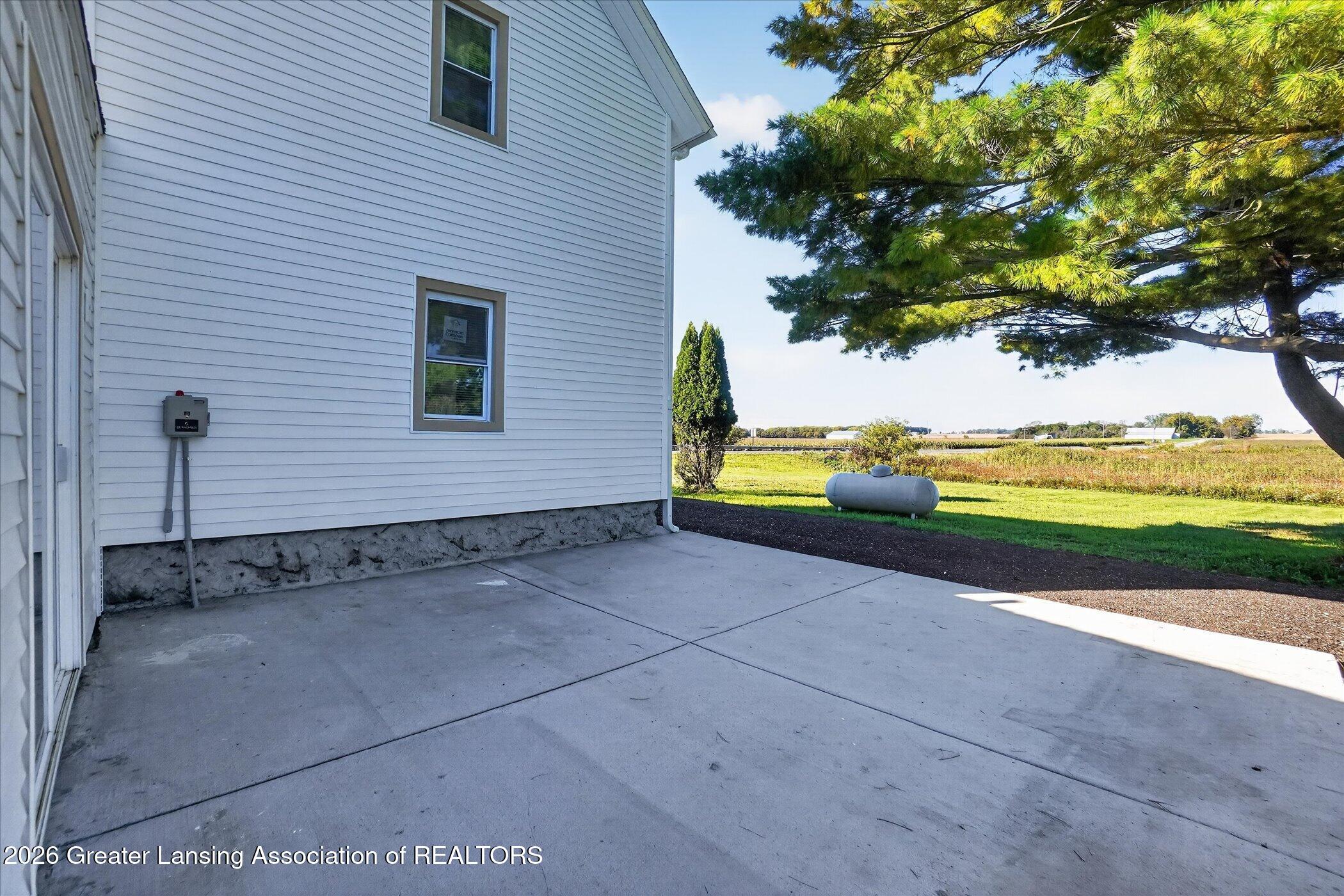1506 Holt Road