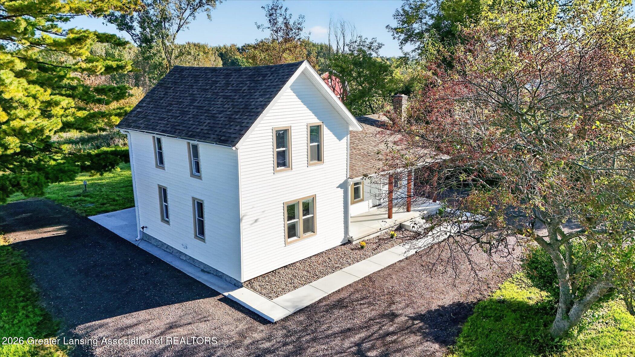 1506 Holt Road