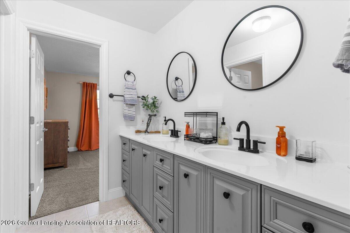 6149 Old River Trail