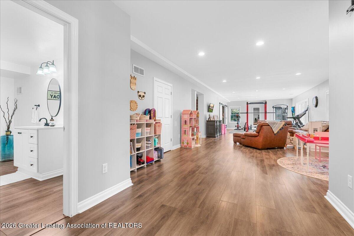 6149 Old River Trail