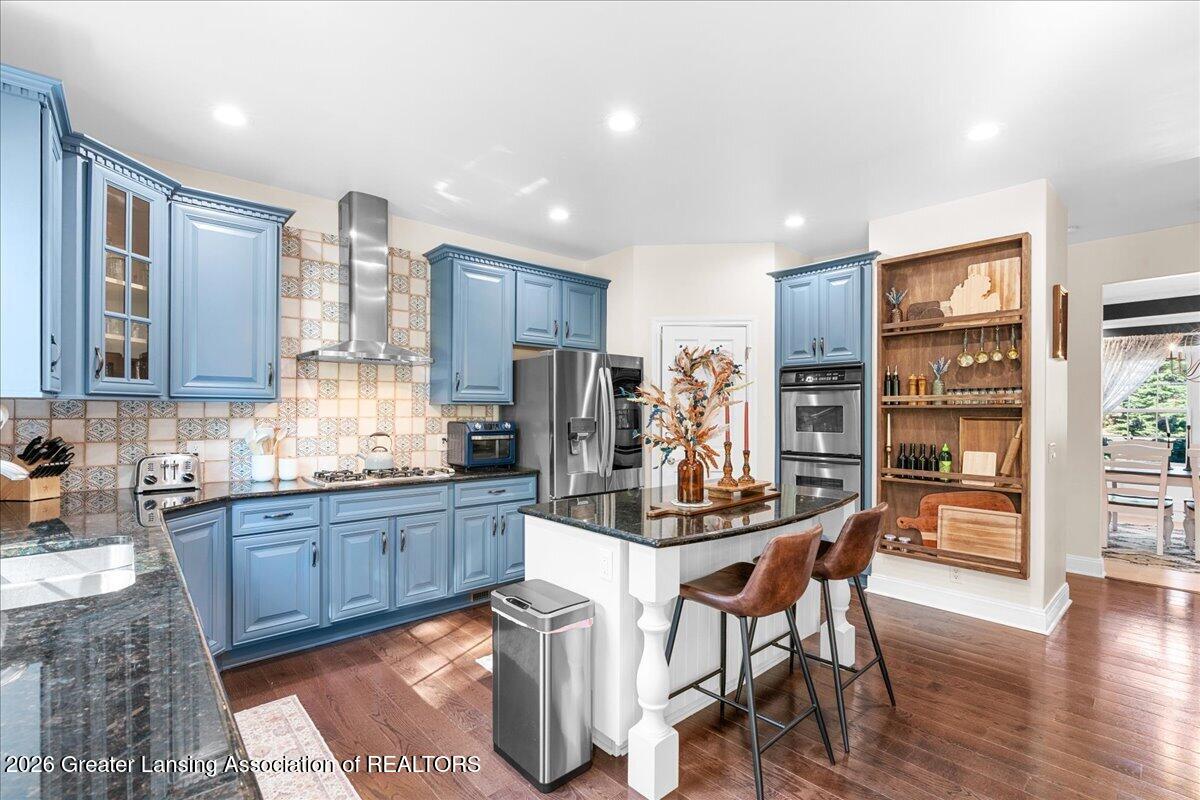 6149 Old River Trail