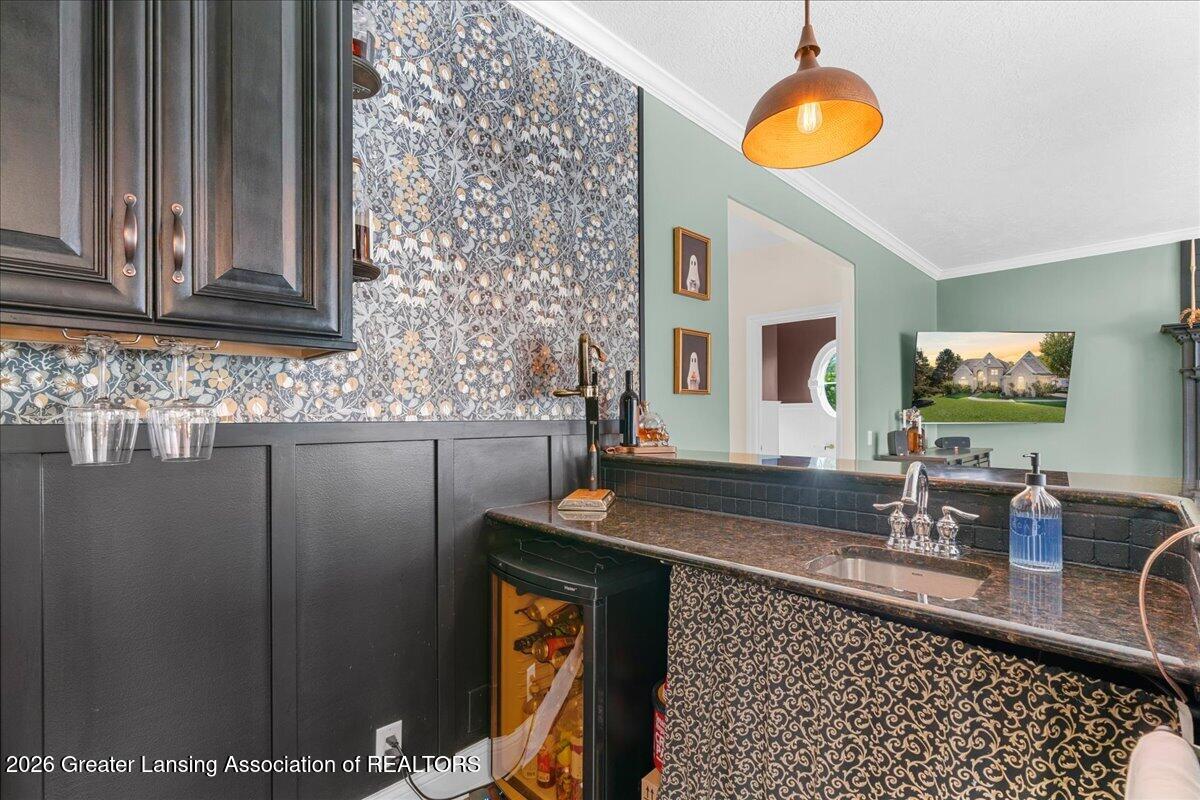6149 Old River Trail