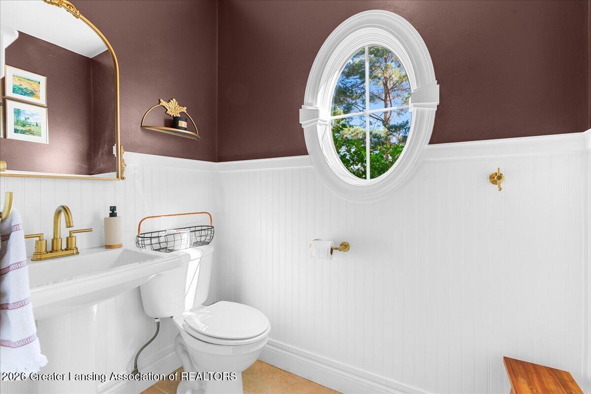 6149 Old River Trail