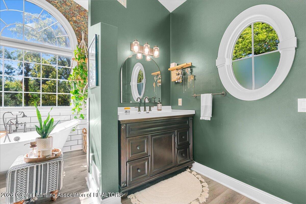 6149 Old River Trail