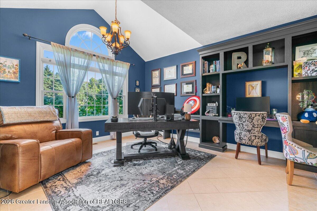 6149 Old River Trail
