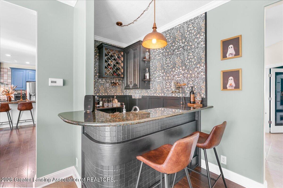 6149 Old River Trail