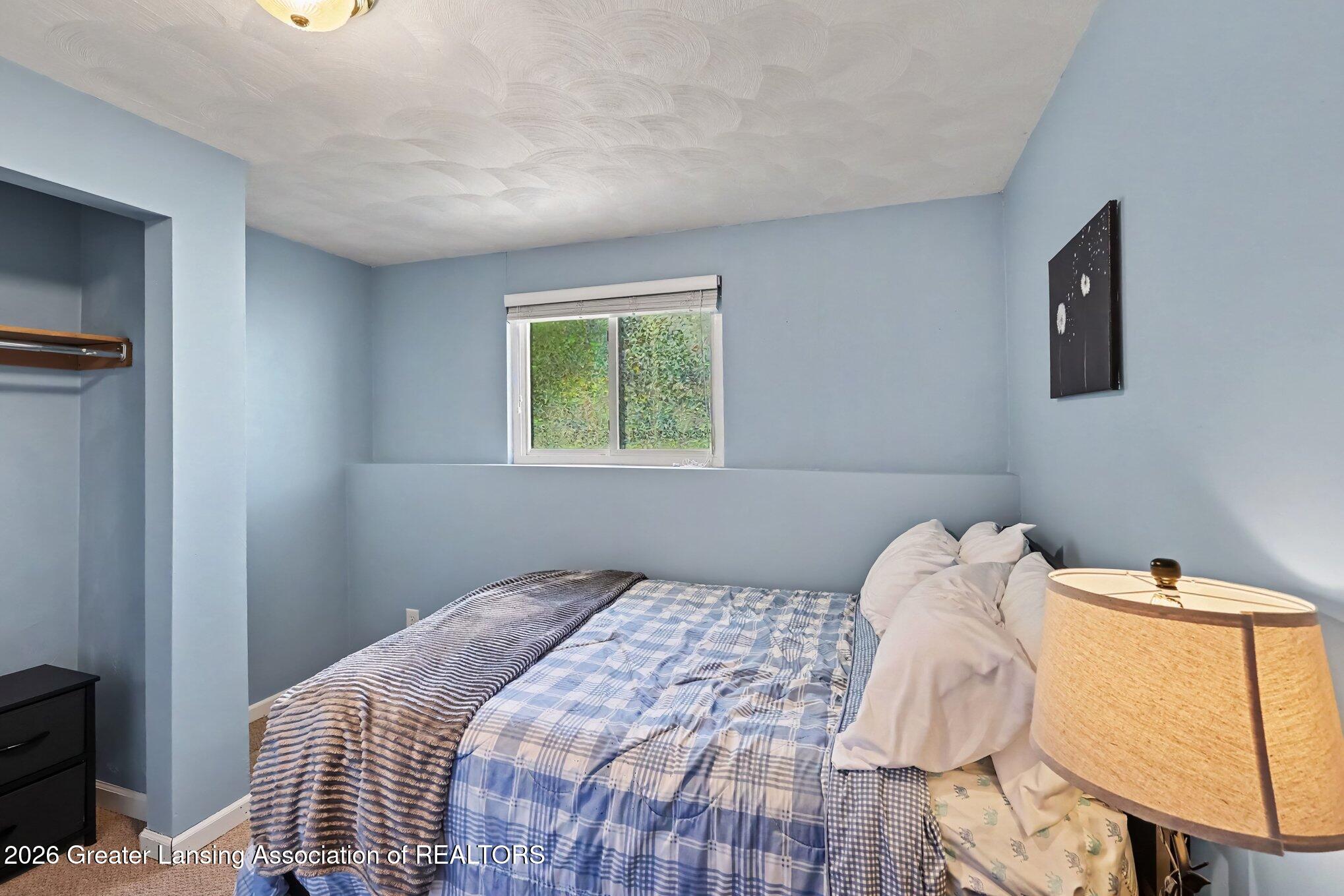 2654 Renfrew Way