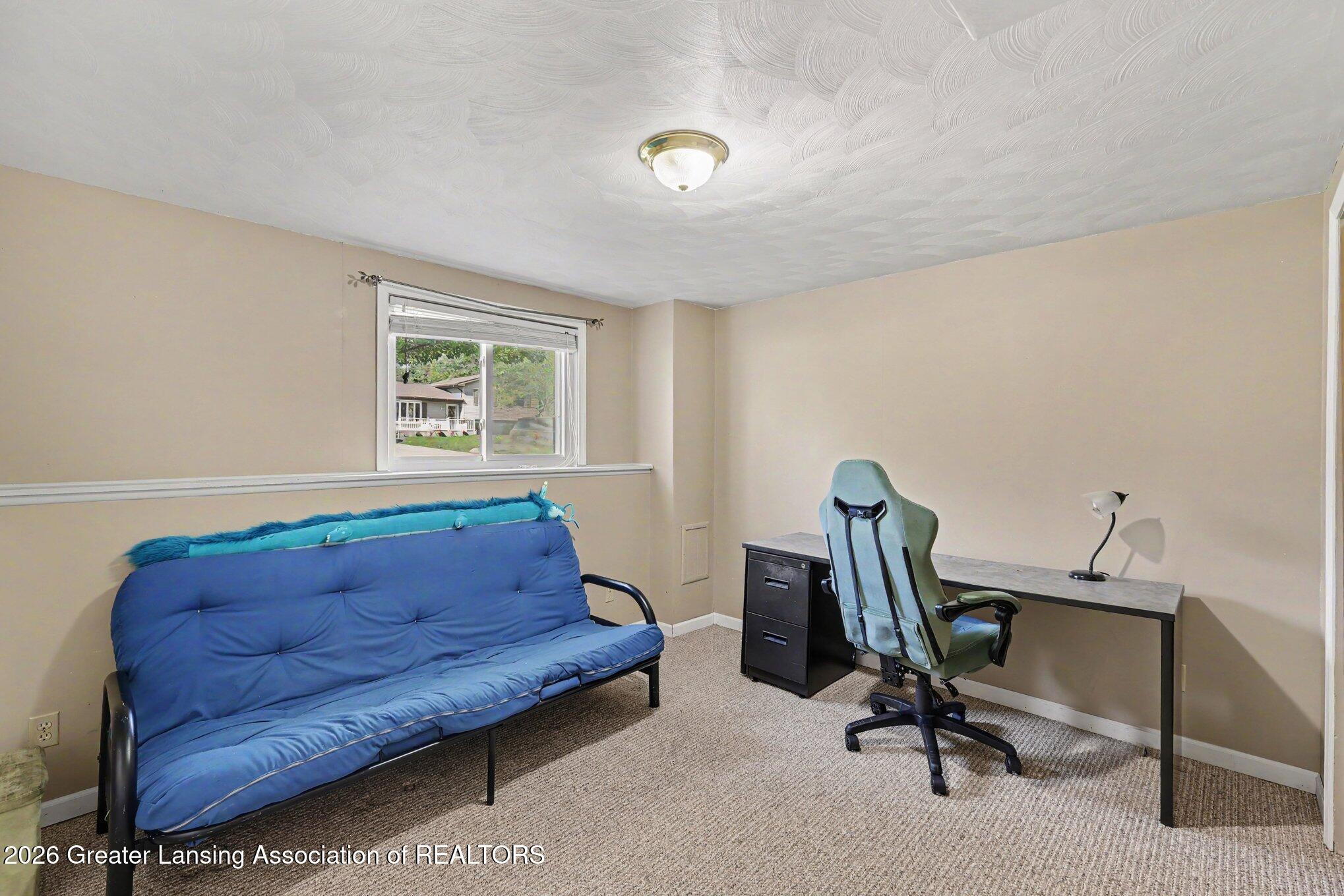 2654 Renfrew Way