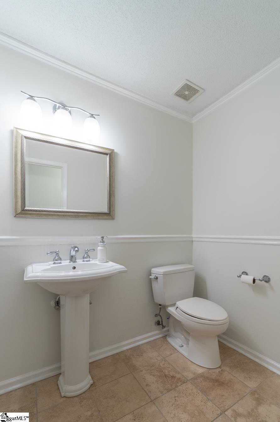 900 N Main Street Unit 1