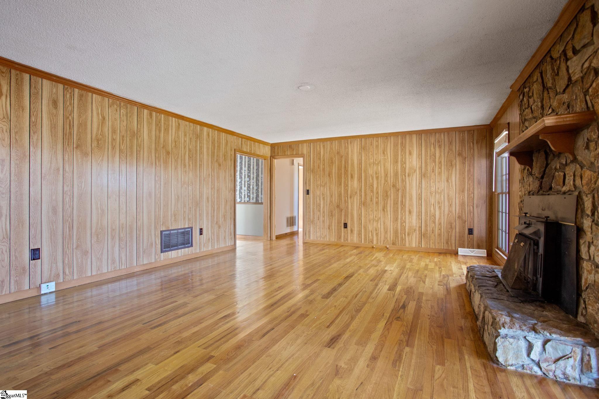8 Flintlock Court