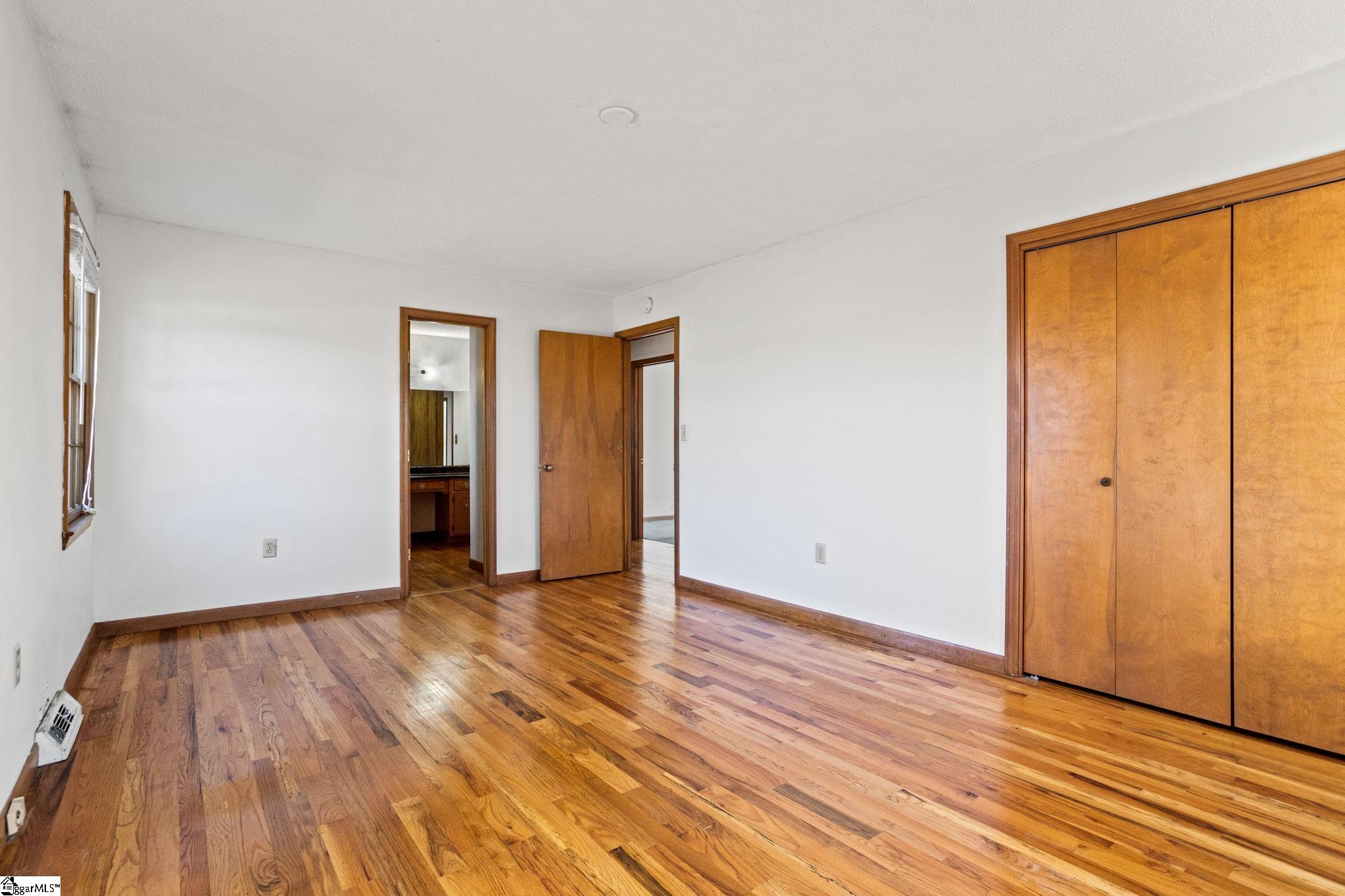 8 Flintlock Court