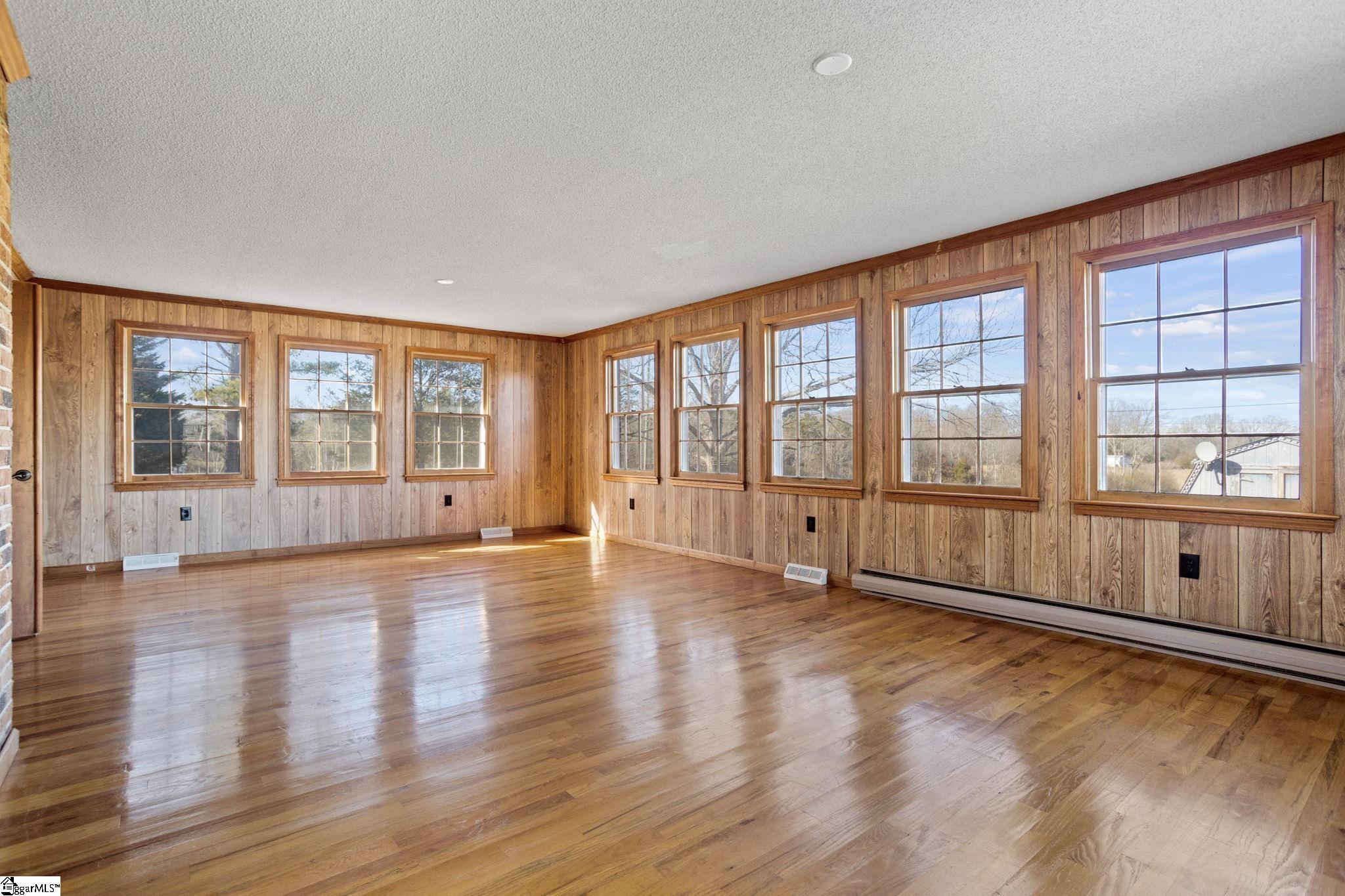 8 Flintlock Court