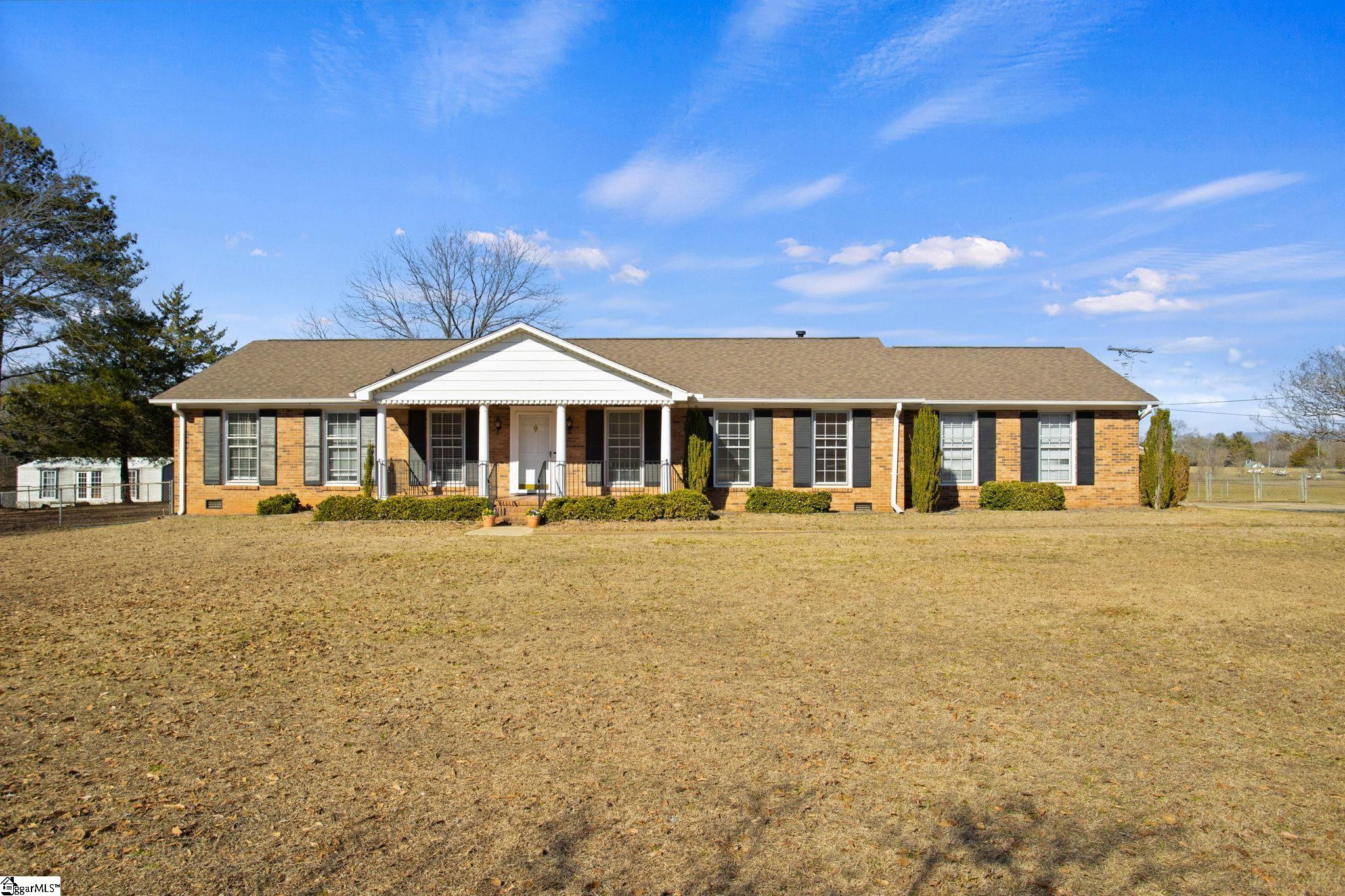 8 Flintlock Court