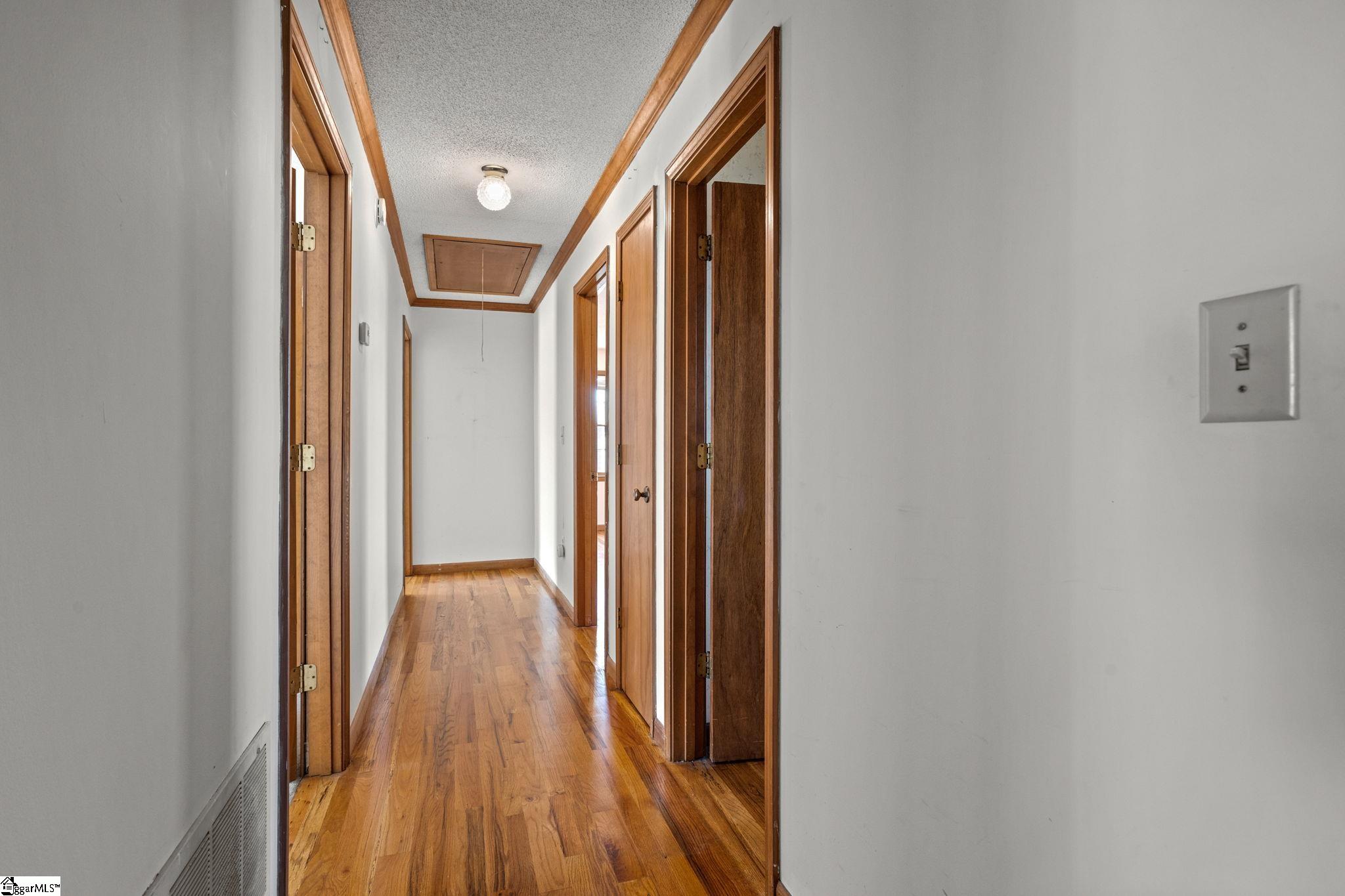 8 Flintlock Court