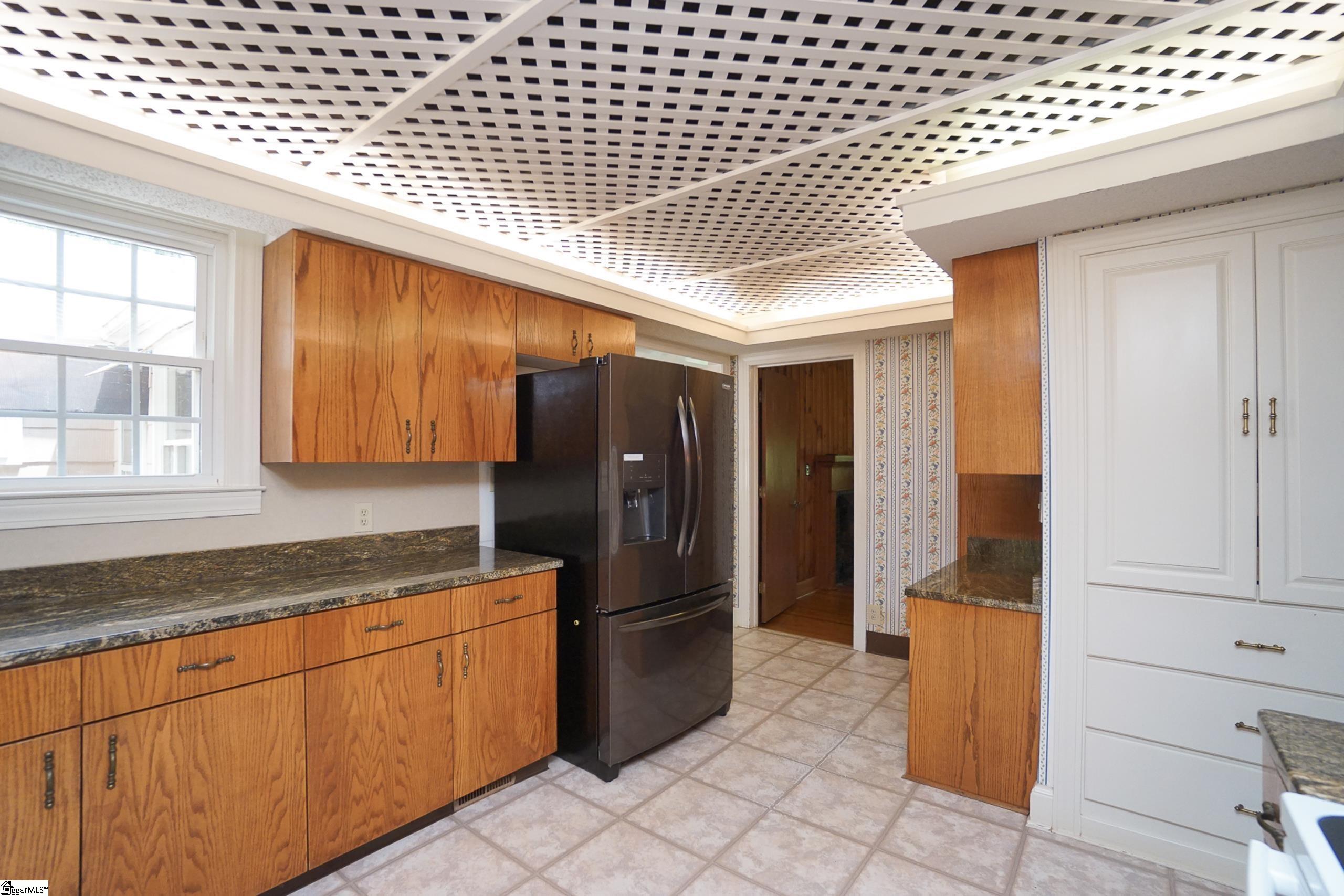 26 Crestline Road