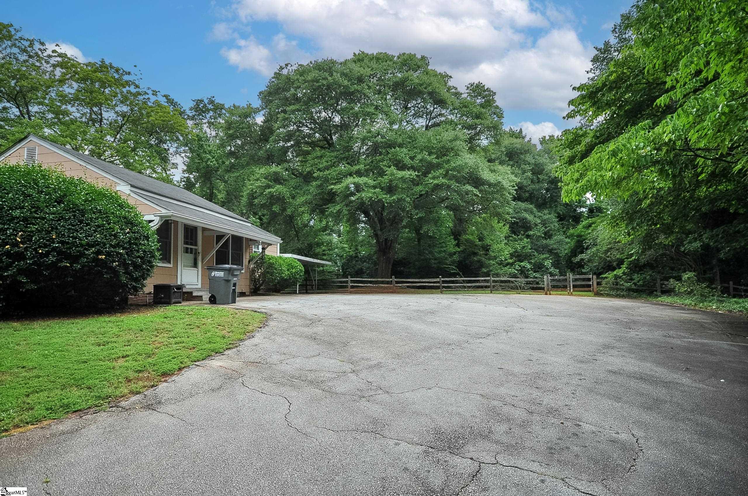 26 Crestline Road
