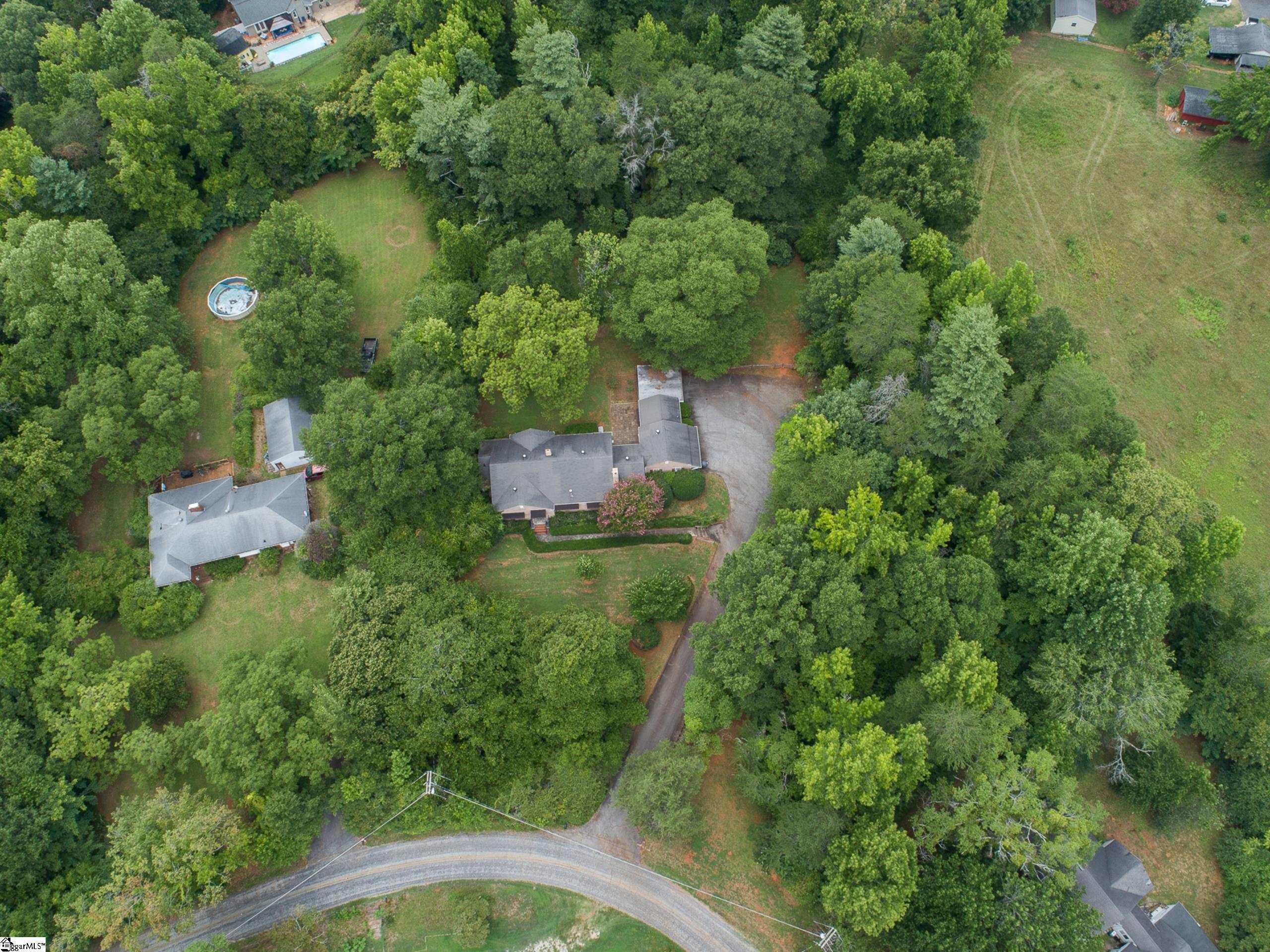 26 Crestline Road