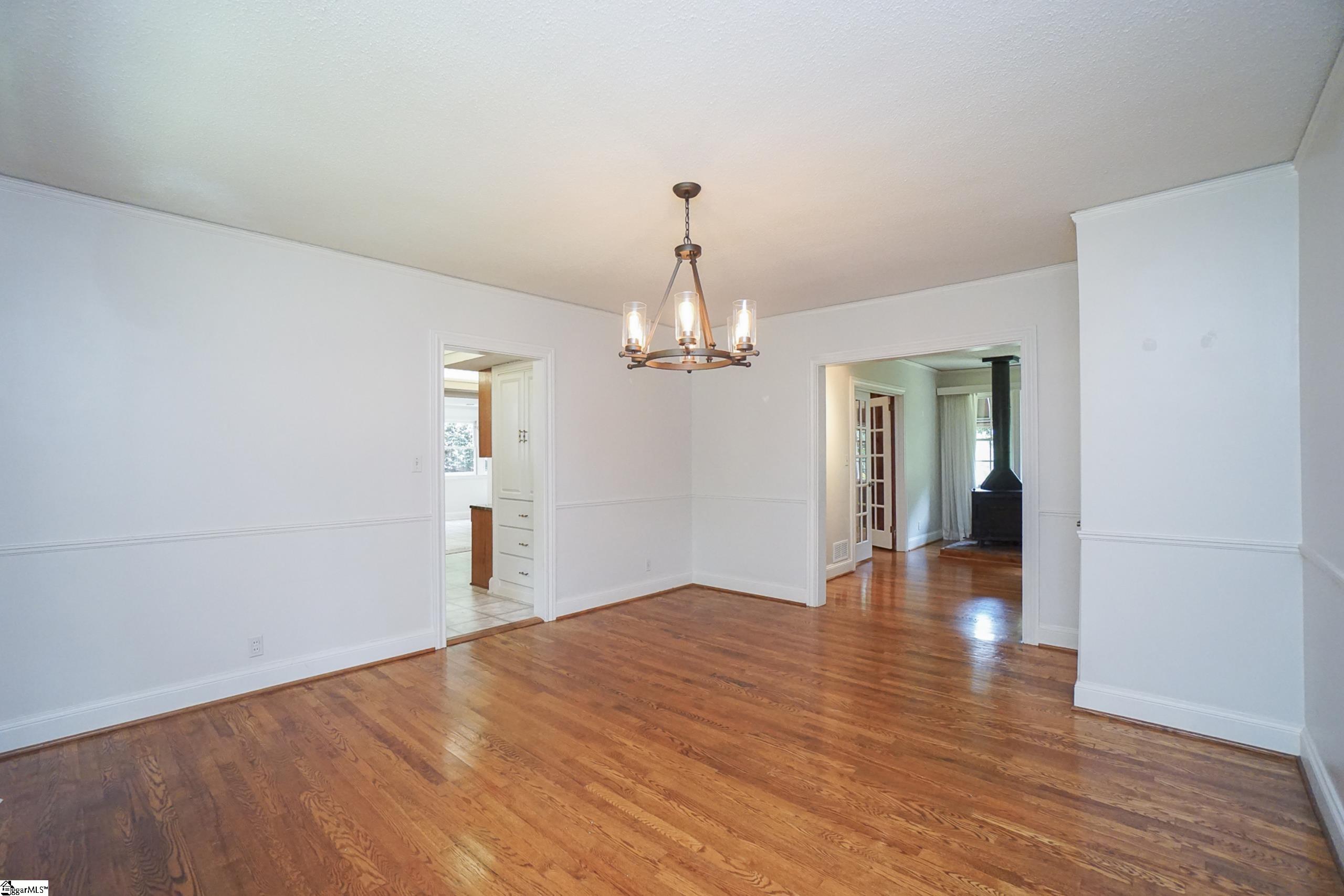26 Crestline Road
